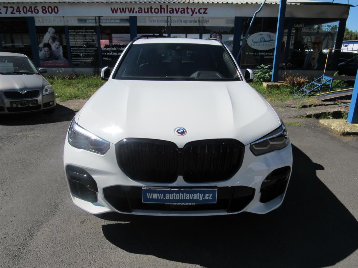 BMW X5, 3,0 D xDrive30D M-Paket - fotka 2