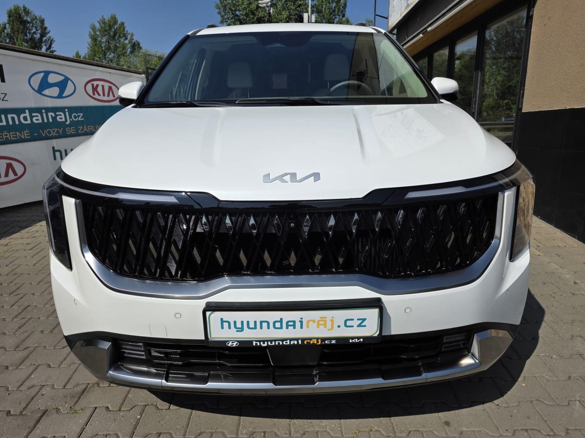 Kia Carnival, 1.6-HEV-AUTOMAT-6+3MÍSTA - fotka 5