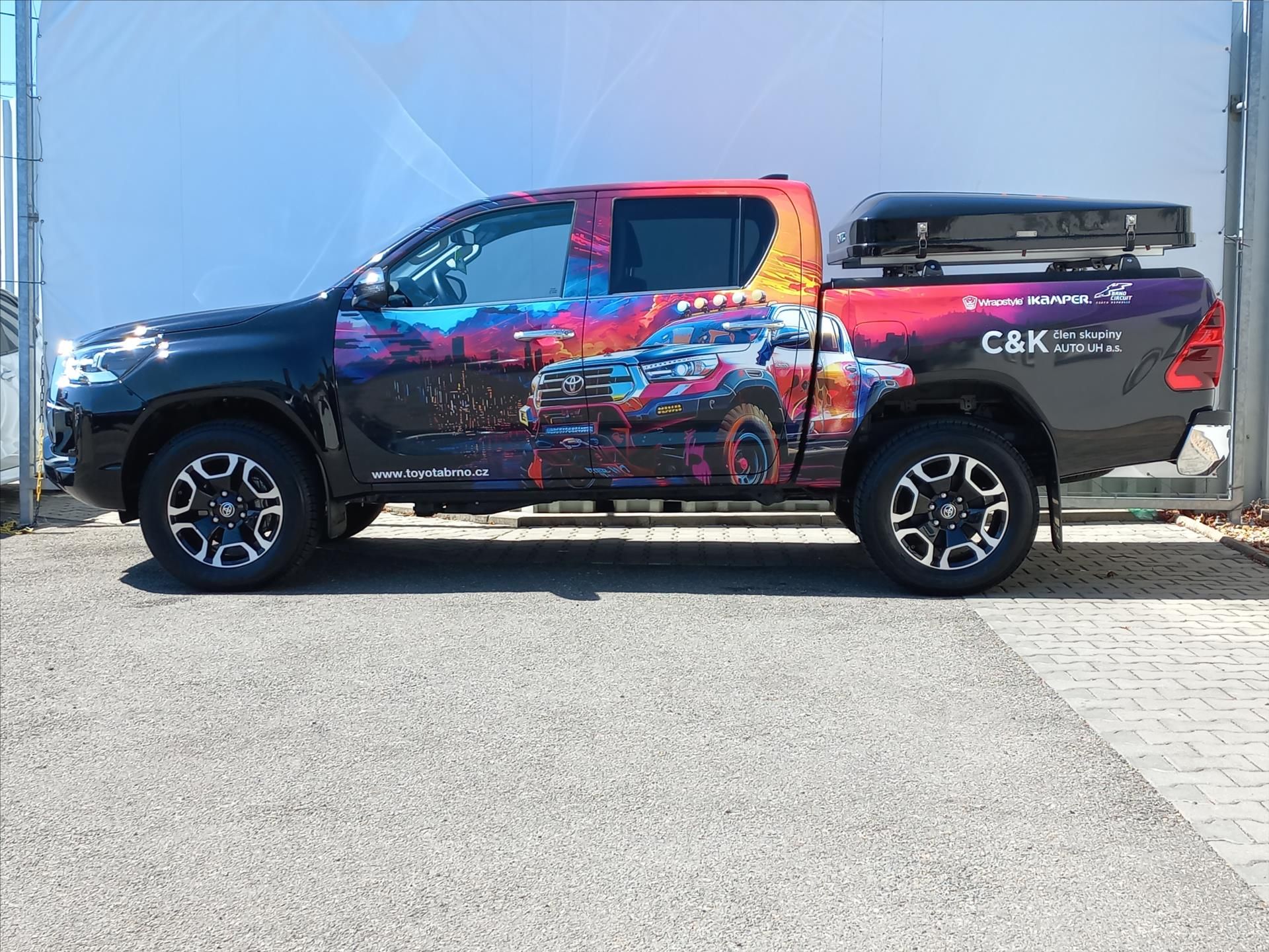 Toyota Hilux, 2,8 Diesel 4x4 204k A/T  Doubl - fotka 2