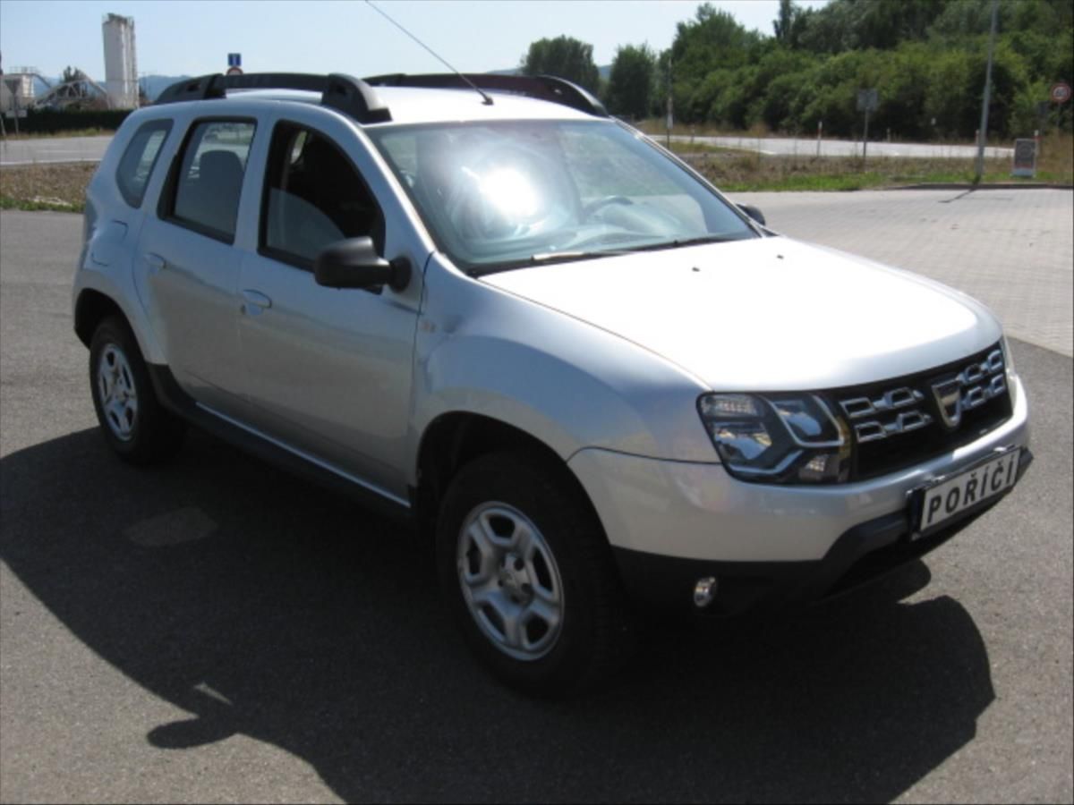 Dacia Duster, 1,6 i - fotka 4