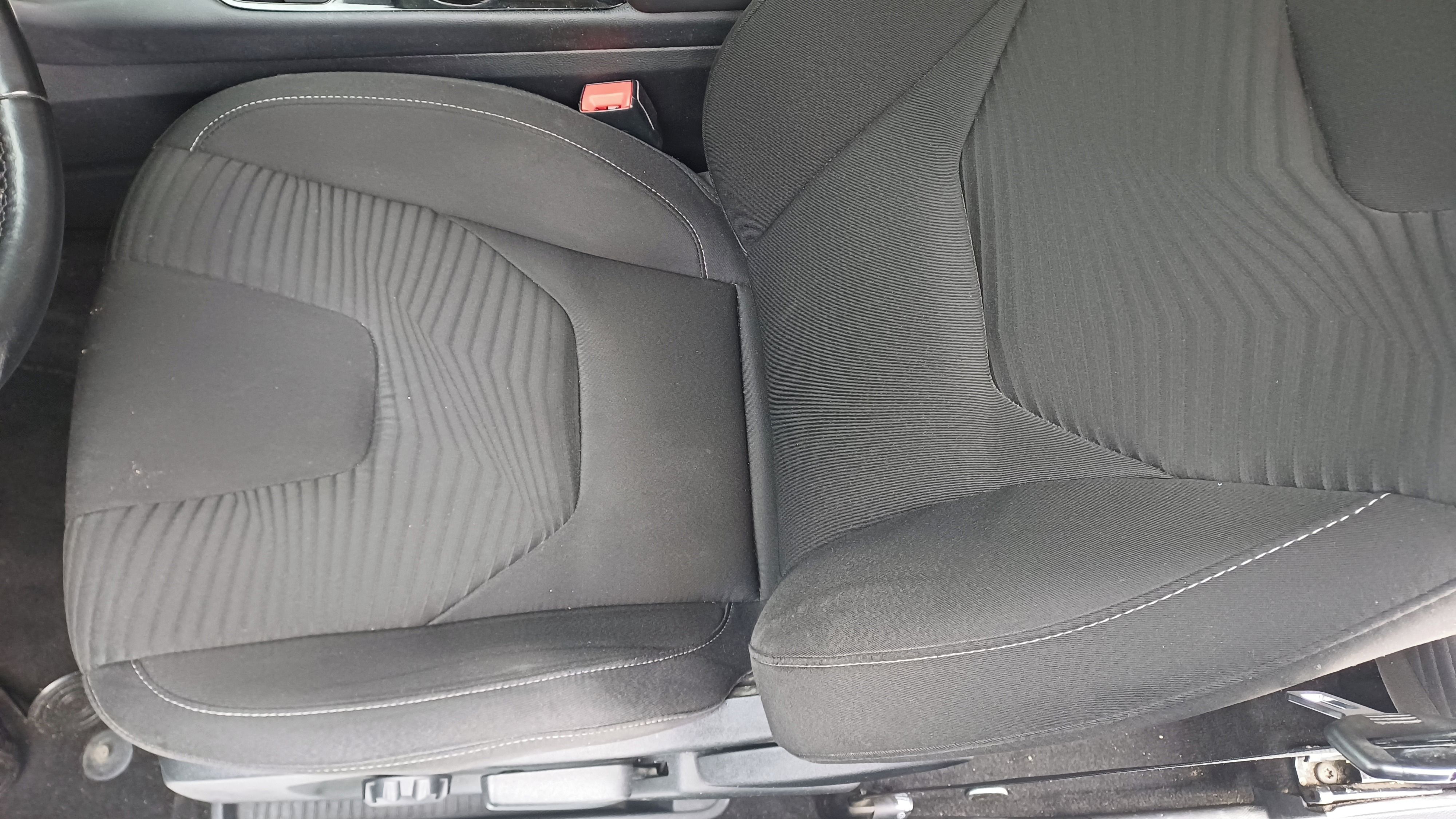 Ford S-MAX, 2.0 TDI, MatrixLED, servis, TZ - fotka 5