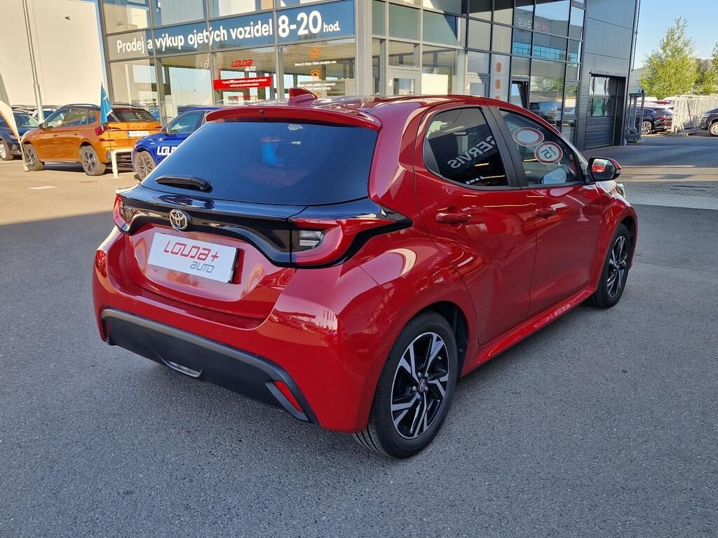 Toyota Yaris, Style 1.5 Dynamic Force 92 kW - fotka 2