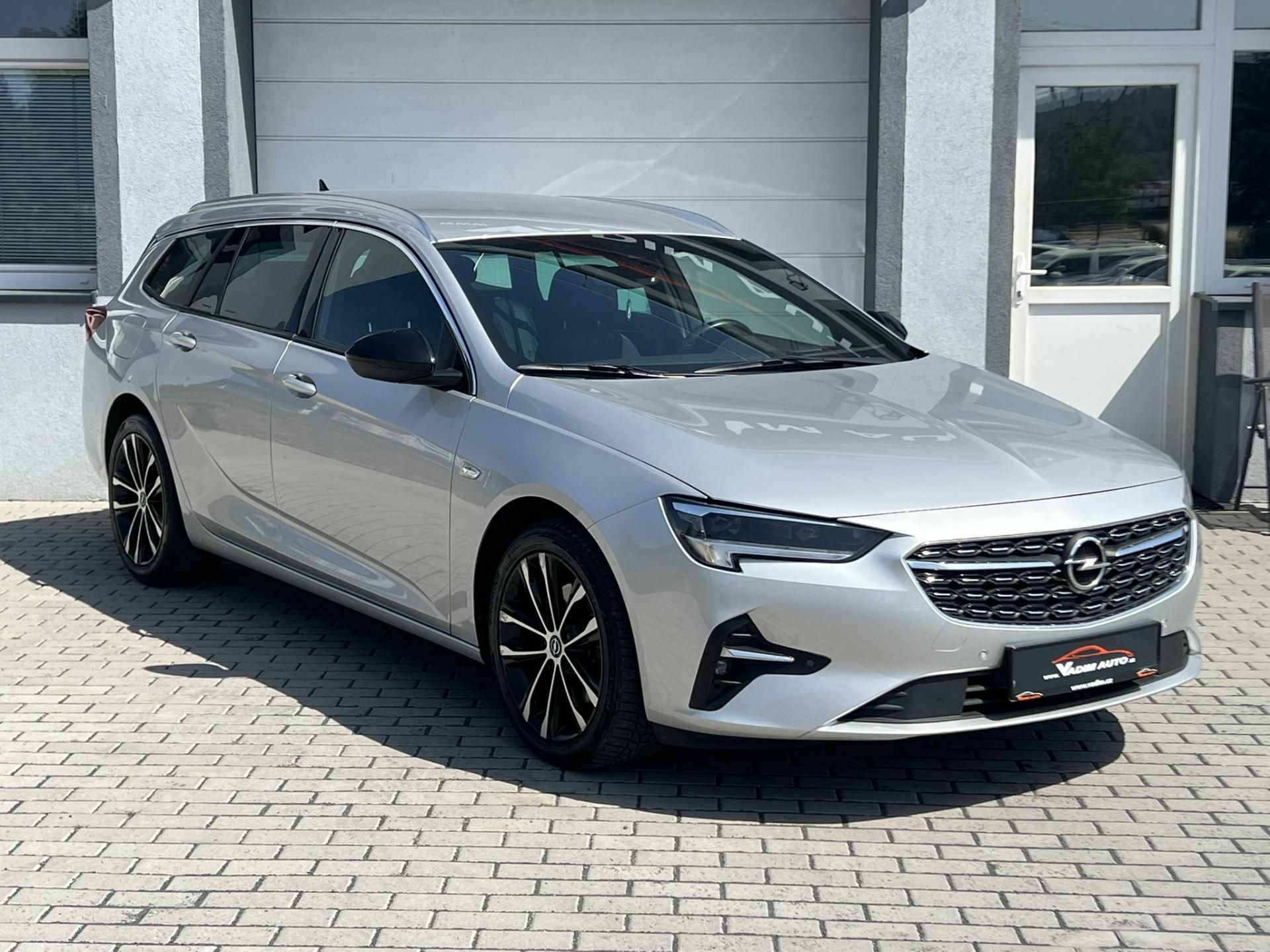 Opel Insignia, 2.0CDTi 128kW AUTOMAT ELEGANCE
