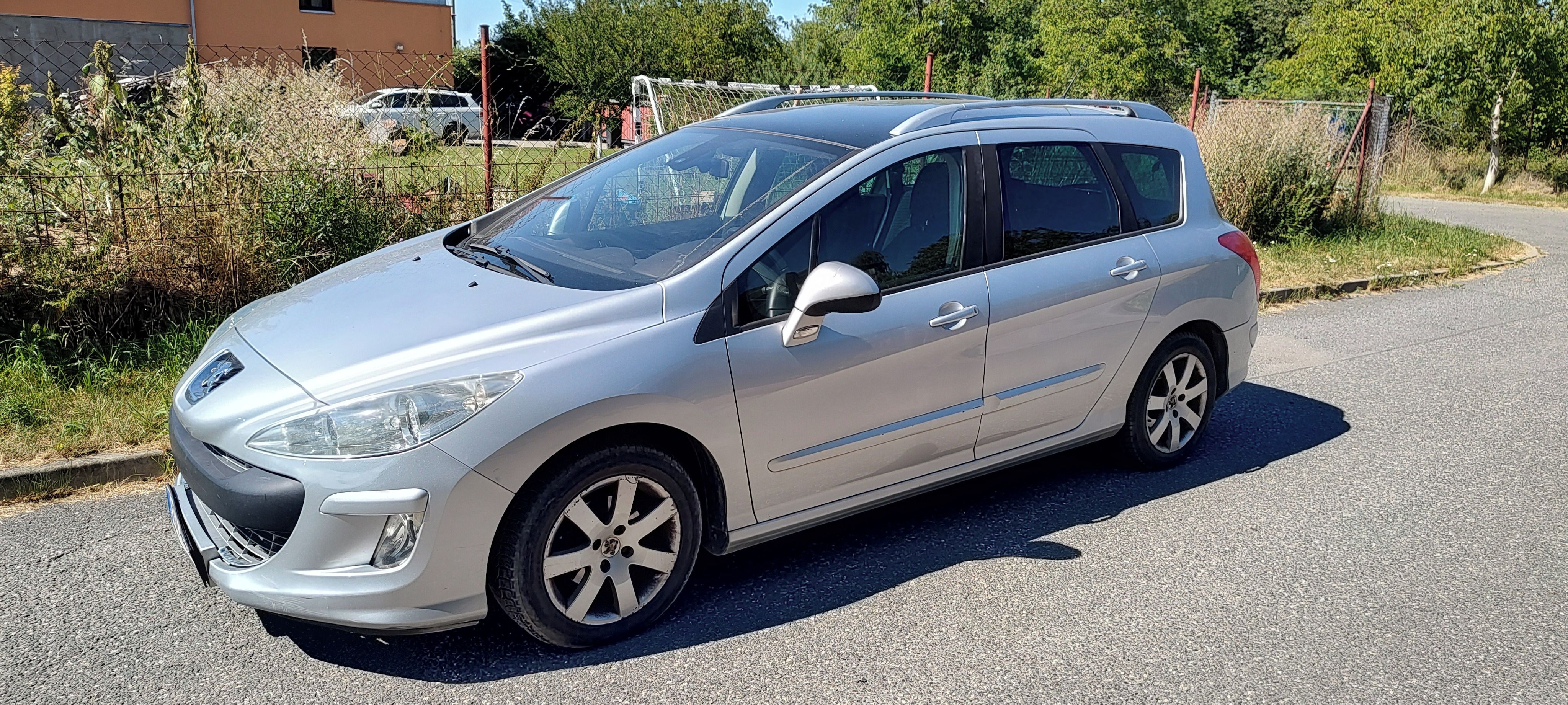 Peugeot 308, SW 1,6 HDI - fotka 2