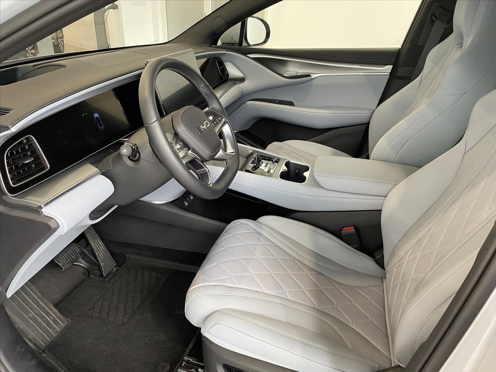 BYD Sealion 7, 390 Kw 4x4 Excellence - fotka 4