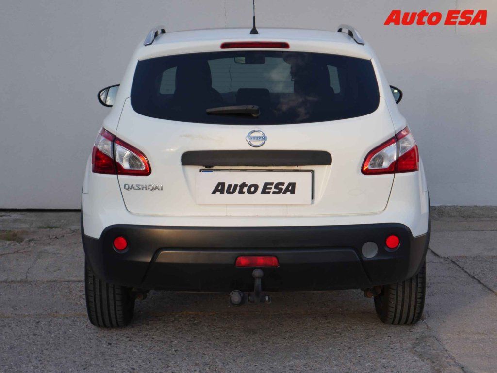 Nissan Qashqai, 1.6i - fotka 5