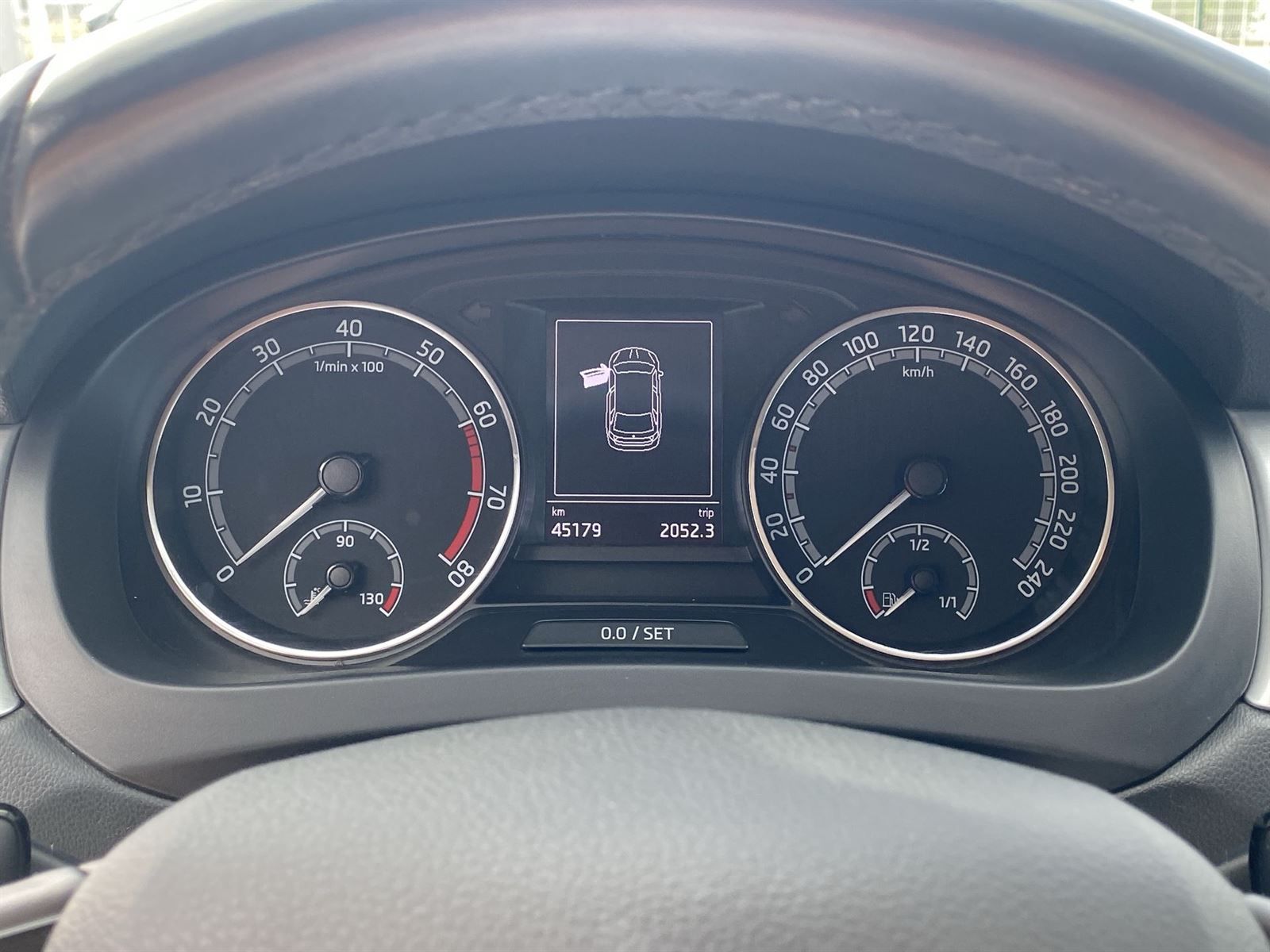 Škoda Rapid, 1.0 TSI Ambition - fotka 6