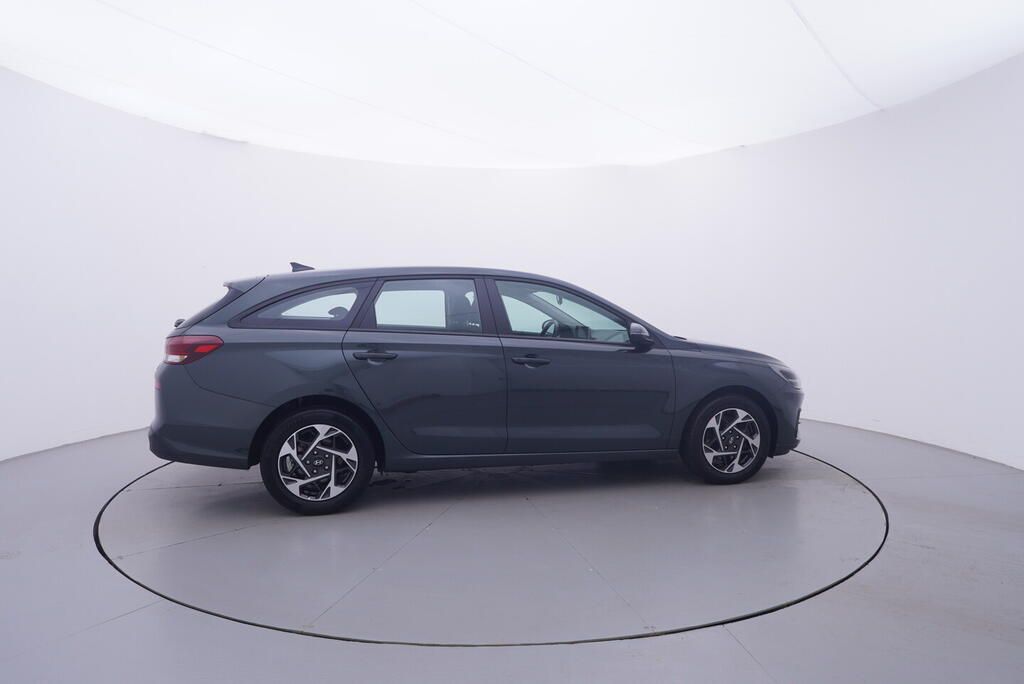 Hyundai i30, Comfort 1.0 GDI 74 kW - fotka 6
