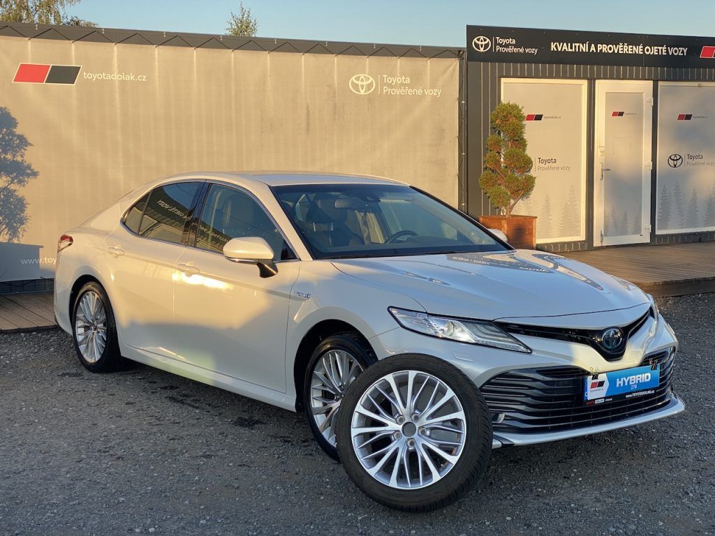 Toyota Camry, 2.5HSD, ČR, Executive VIP, JBL