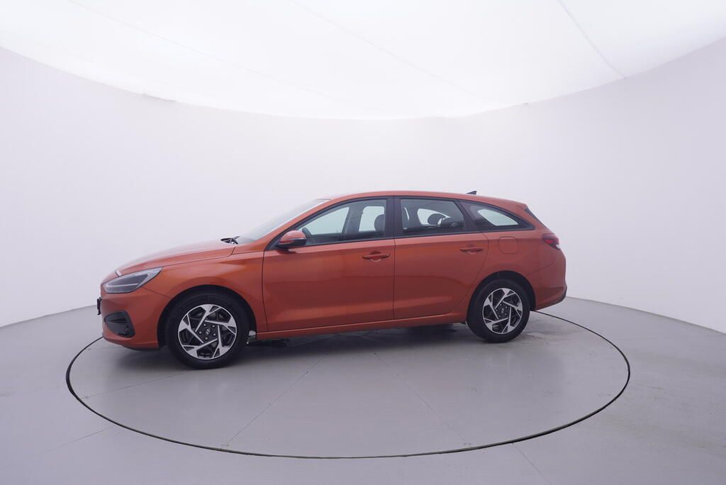 Hyundai i30, Comfort 1.0 GDI 74 kW - fotka 2
