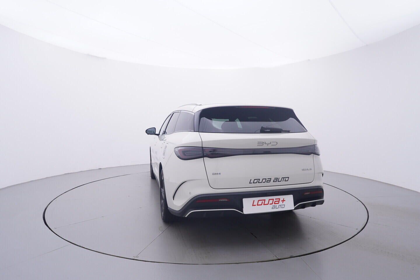 BYD Seal 6, Touring Comfort Lite  15 kW - fotka 4