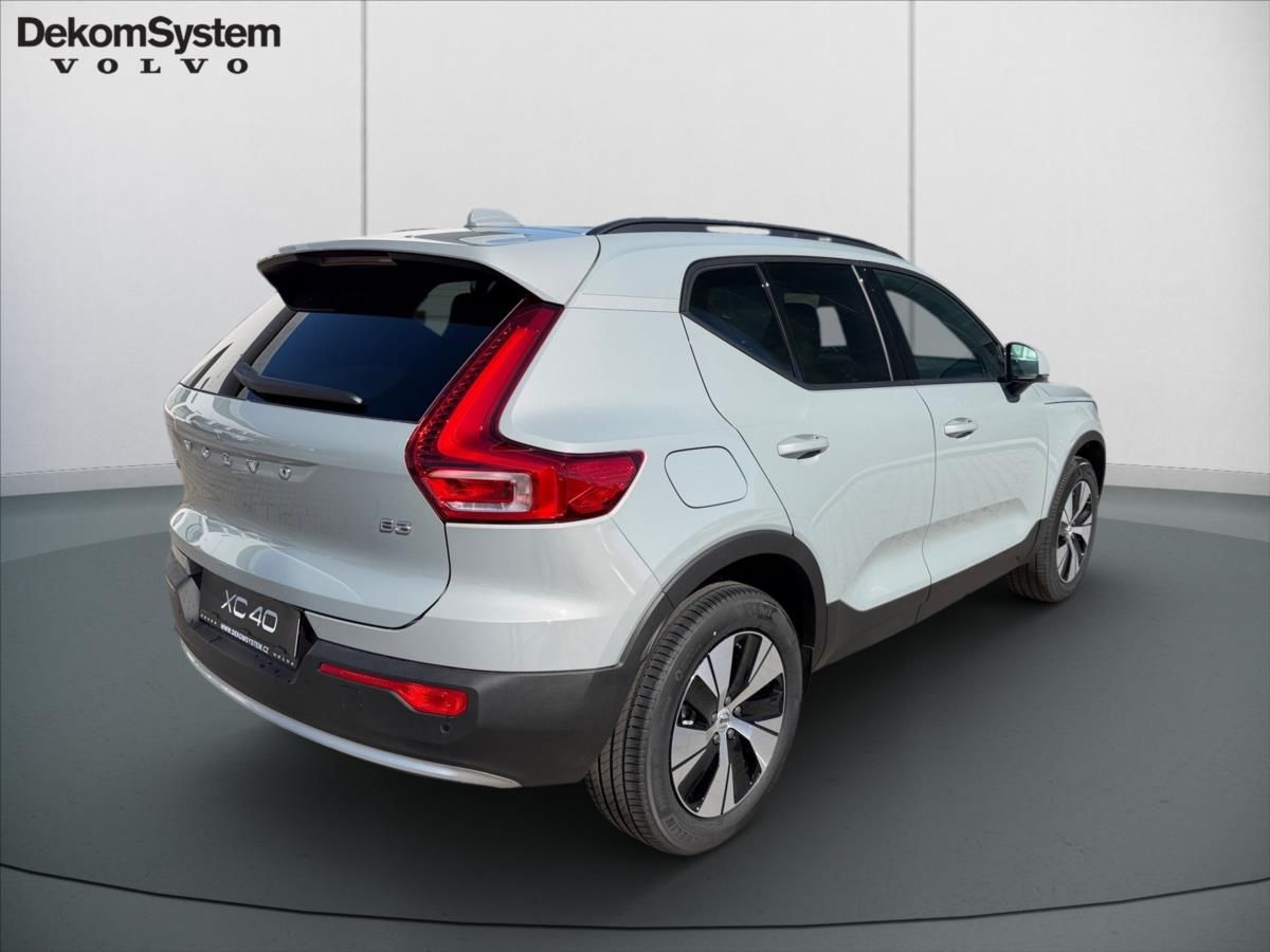 Volvo XC40, 2,0 B3 Core 8413 - fotka 5