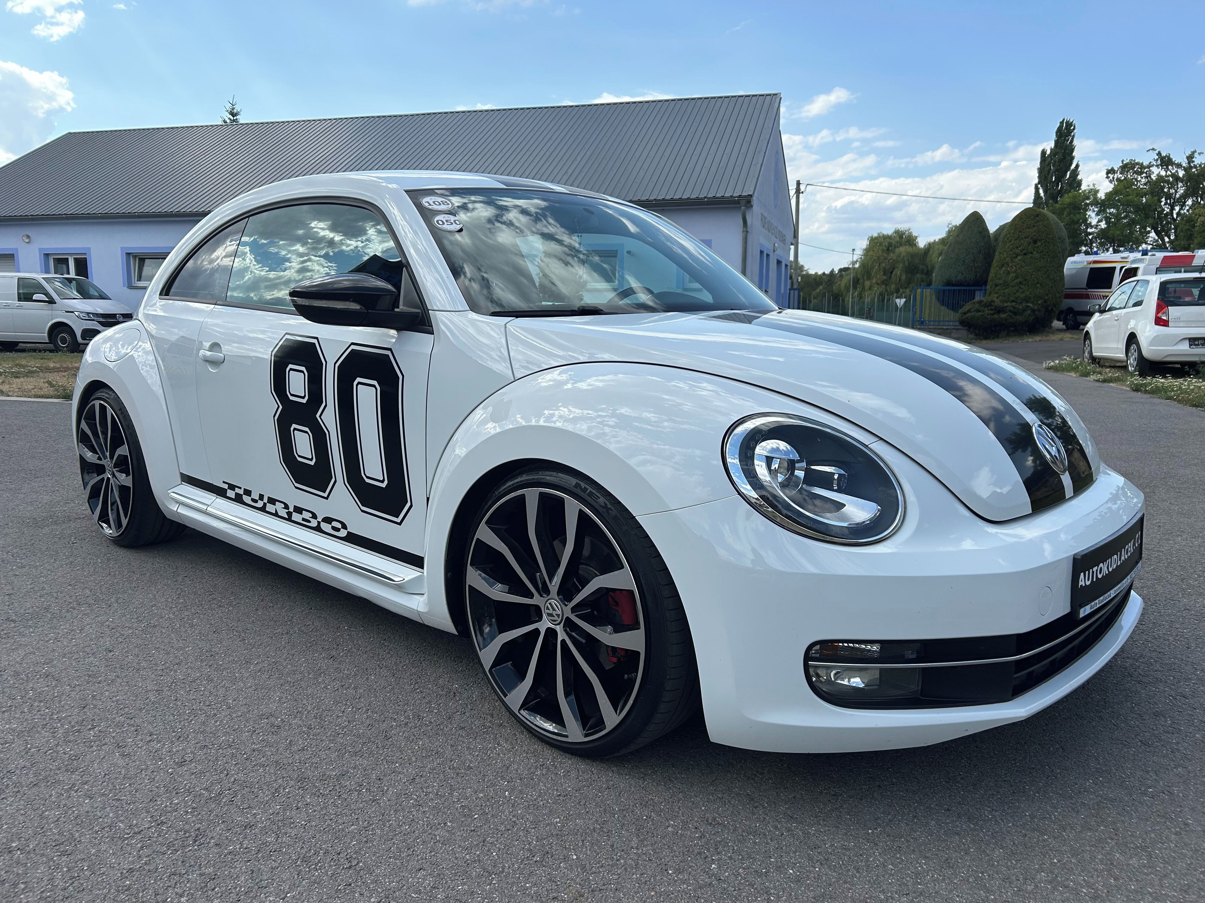Volkswagen Beetle, 2.0 TSI 206kW - DSG Turbo - fotka 3