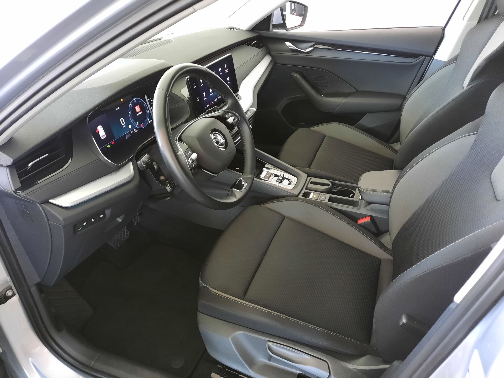 Škoda Octavia, Combi 2.0 TDI (110kW/150k) DSG - fotka 6
