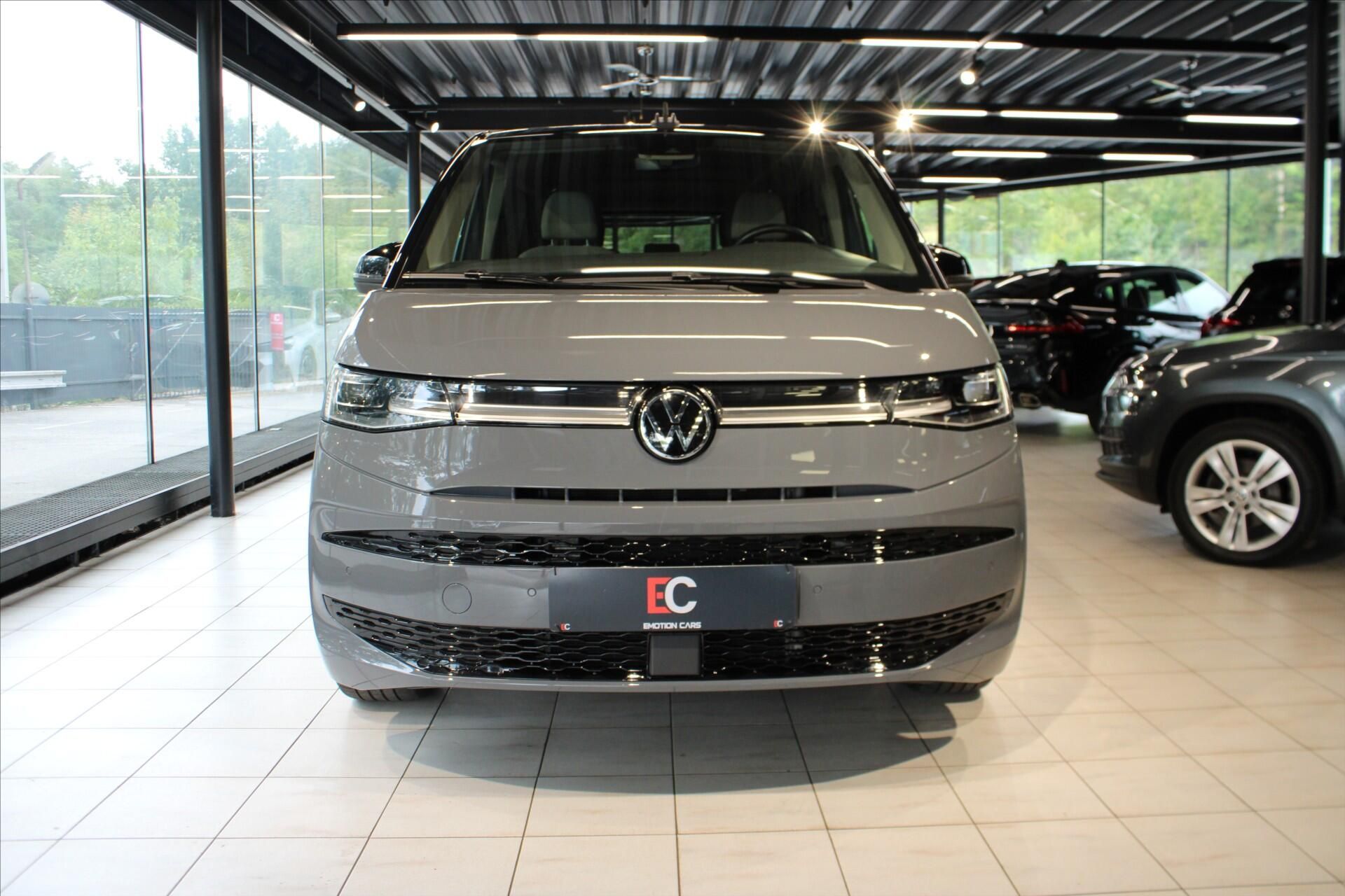 Volkswagen Multivan, TDi DSG Edition ACC/NezTop/Har - fotka 2