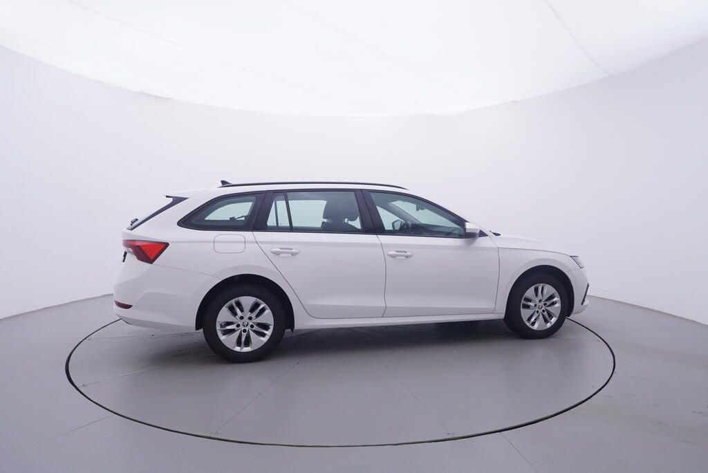 Škoda Octavia, Ambition 2.0 TDI 85 kW - fotka 6