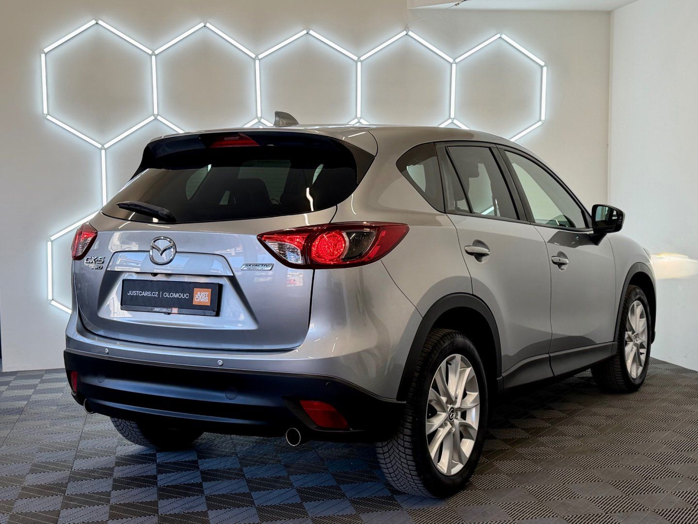 Mazda CX-5, 2.0 4x4 AWD/Sports-Line/GPS - fotka 4