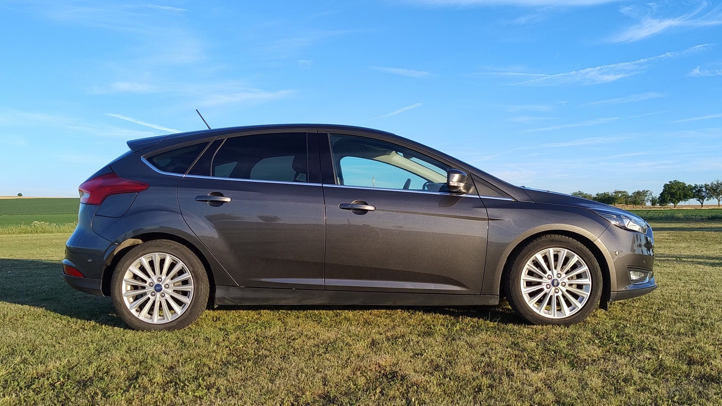 Ford Focus, 1.0 EcoBoost, výborný stav - fotka 4