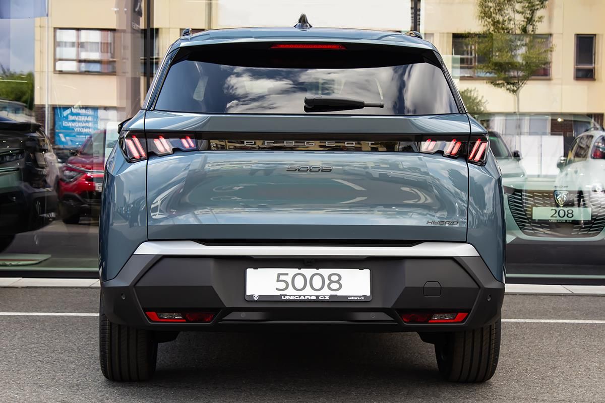 Peugeot 5008, 1,2 ALLURE Hybrid 145 e-DCS6 - fotka 6
