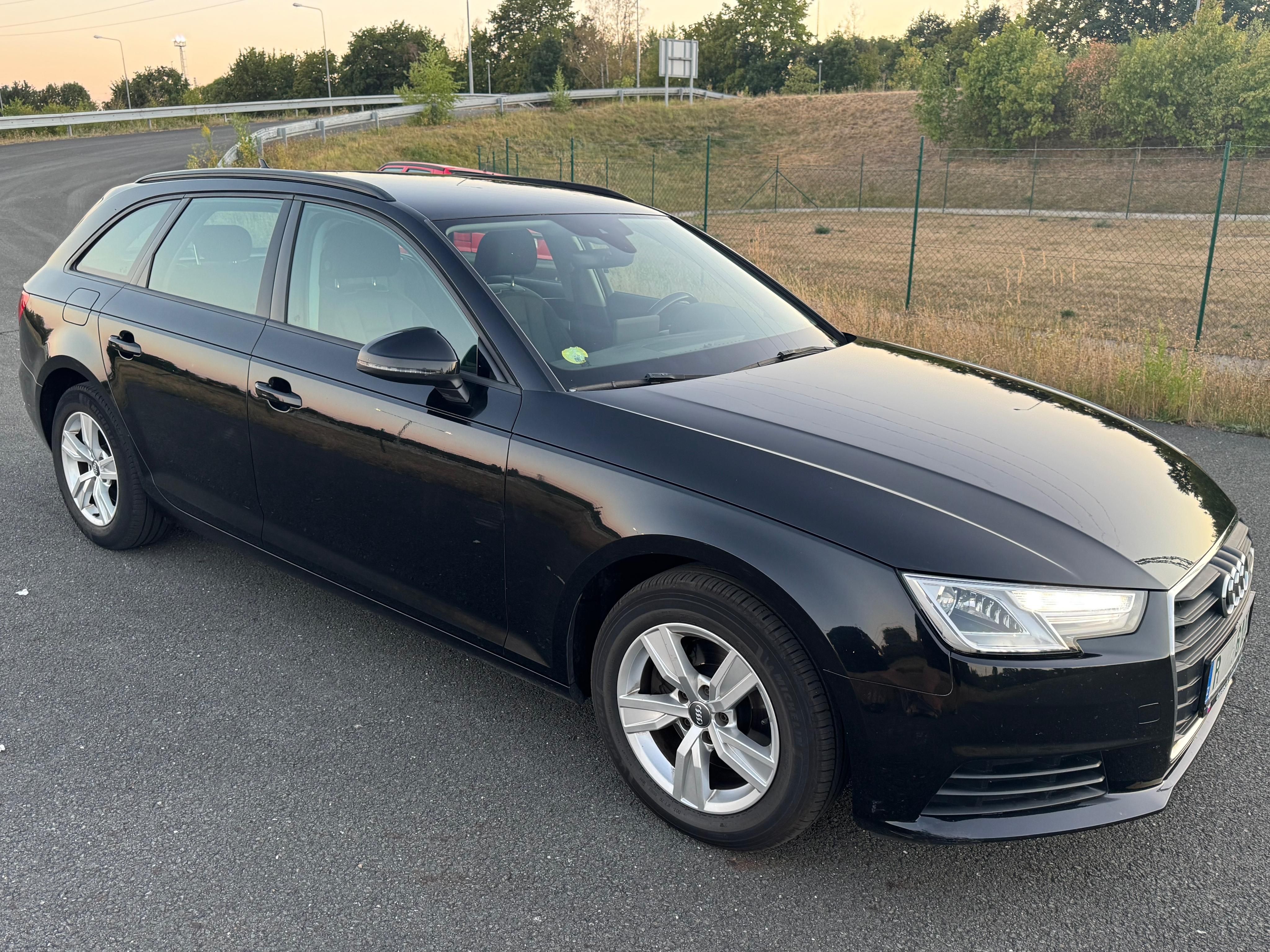 Audi A4, COMBI FACELIFT 2.0 TDI - fotka 2