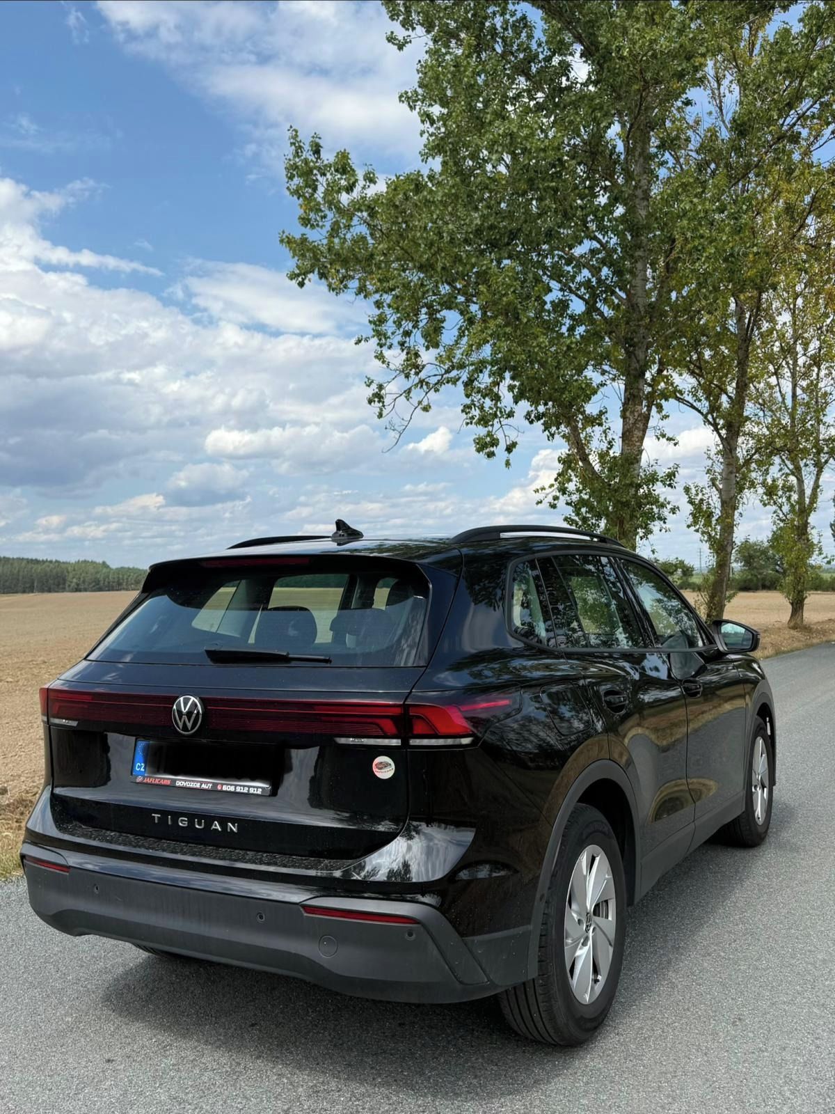 Volkswagen Tiguan - fotka 5