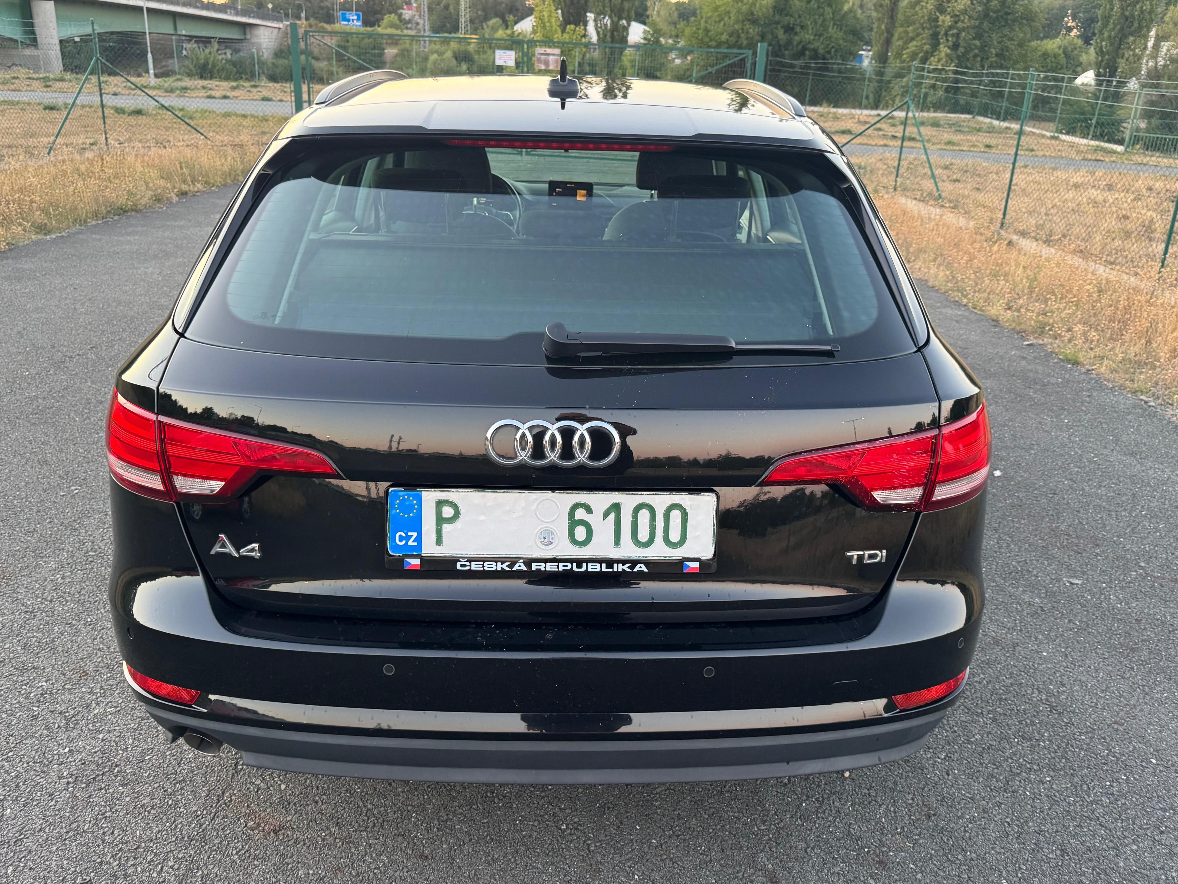 Audi A4, COMBI FACELIFT 2.0 TDI - fotka 6