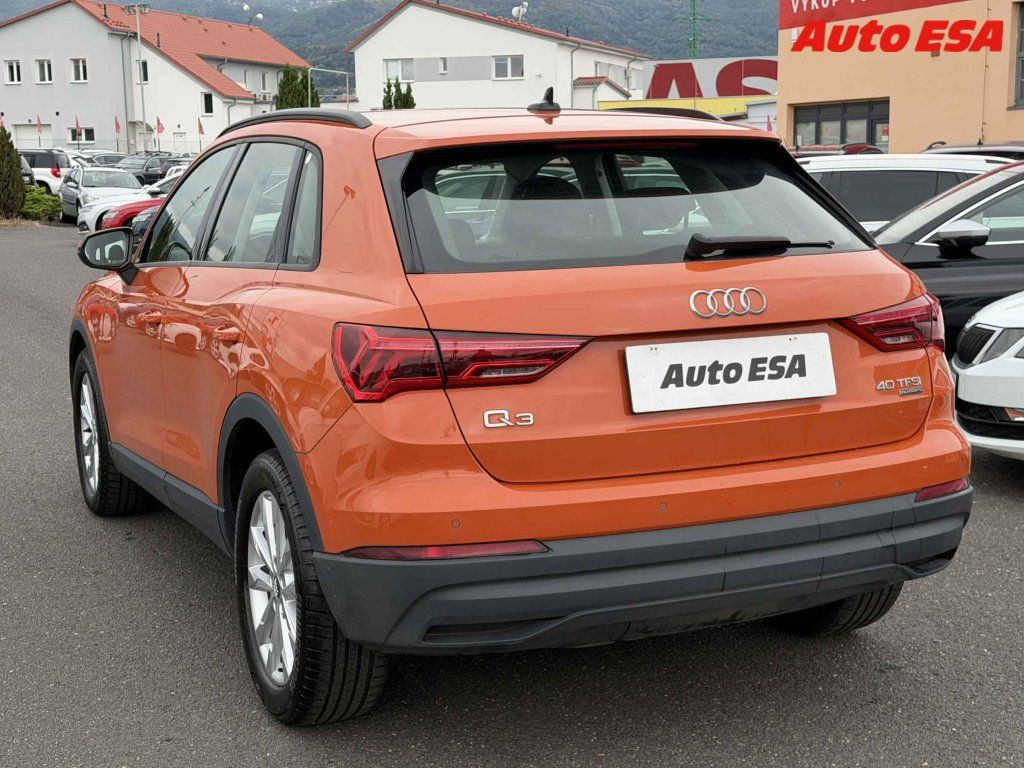 Audi Q3, 2.0TFSi,AT - fotka 6
