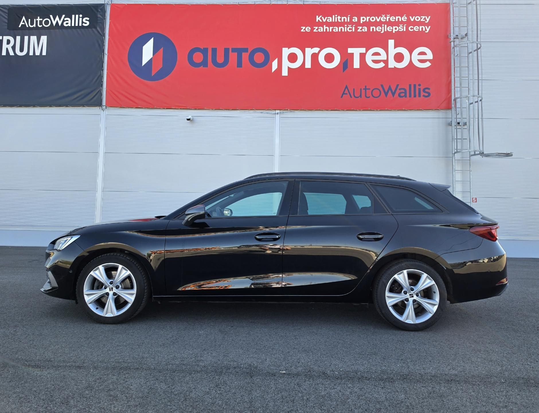 Seat Leon, 2.0TDI DSG FR-Line Matrix DPH - fotka 4