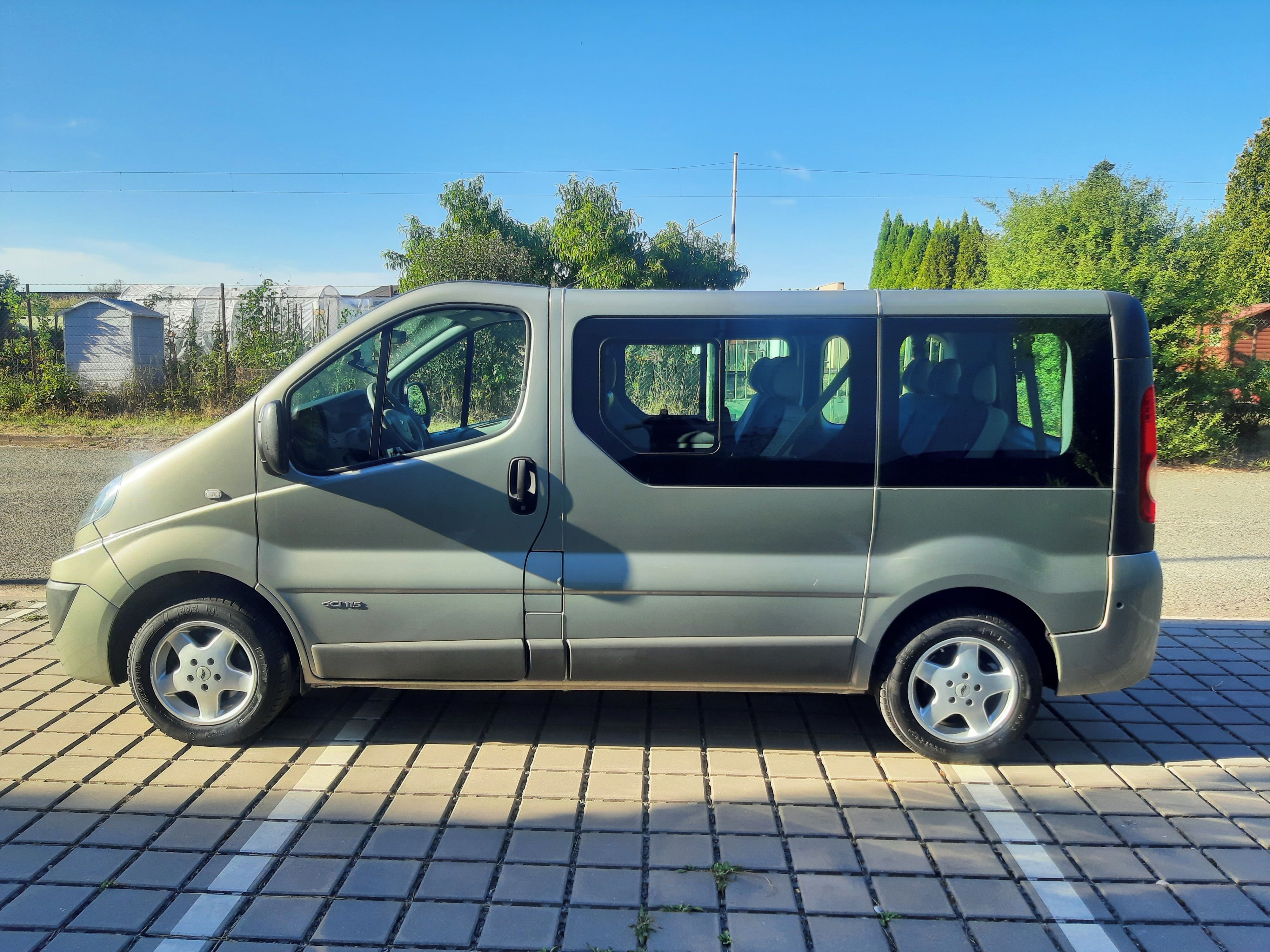 Renault Trafic, 2.0 DCI 84kW, POUZE 162900KM, - fotka 6