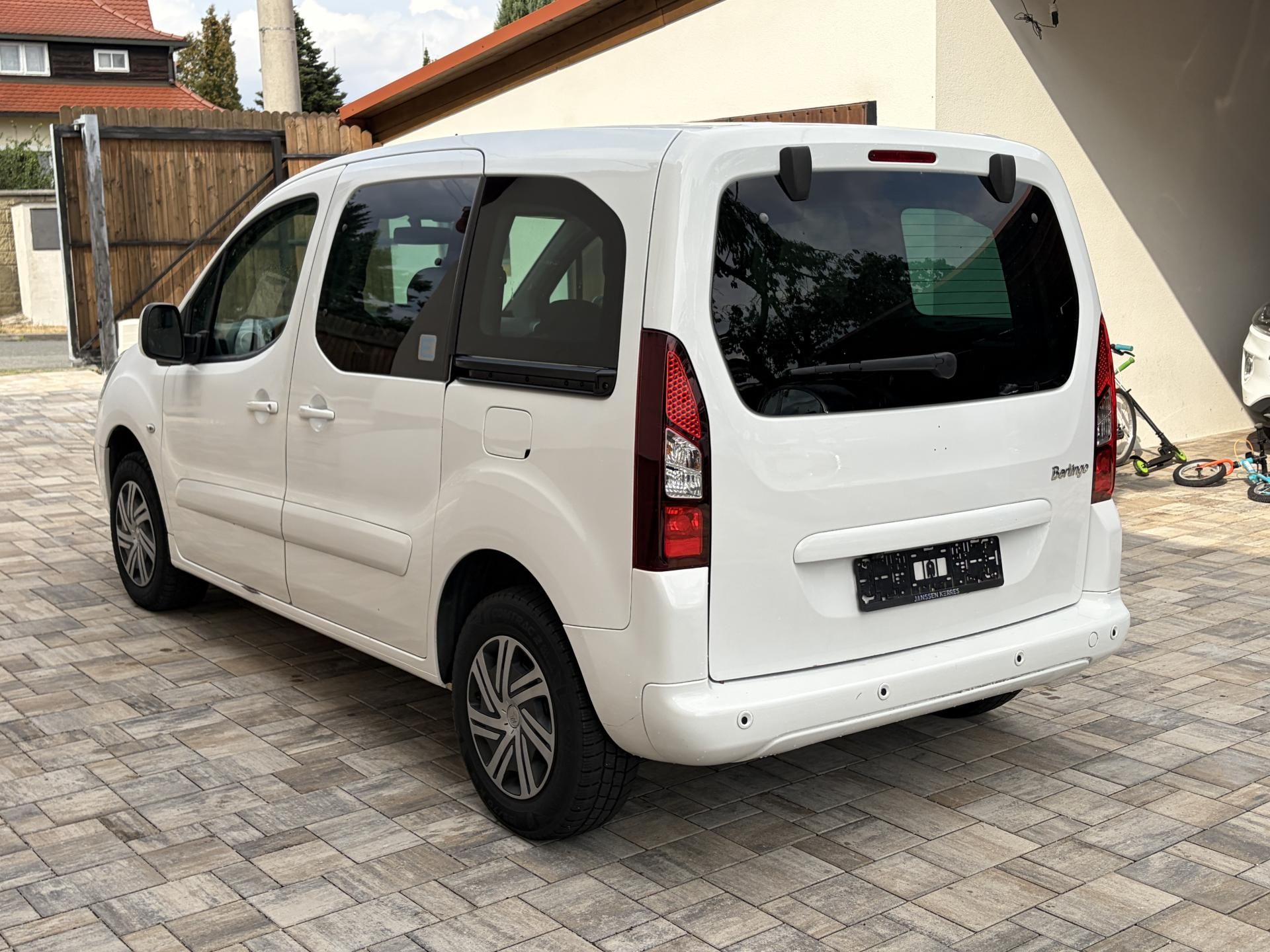 Citroën Berlingo, Electric, park. kamera - fotka 2
