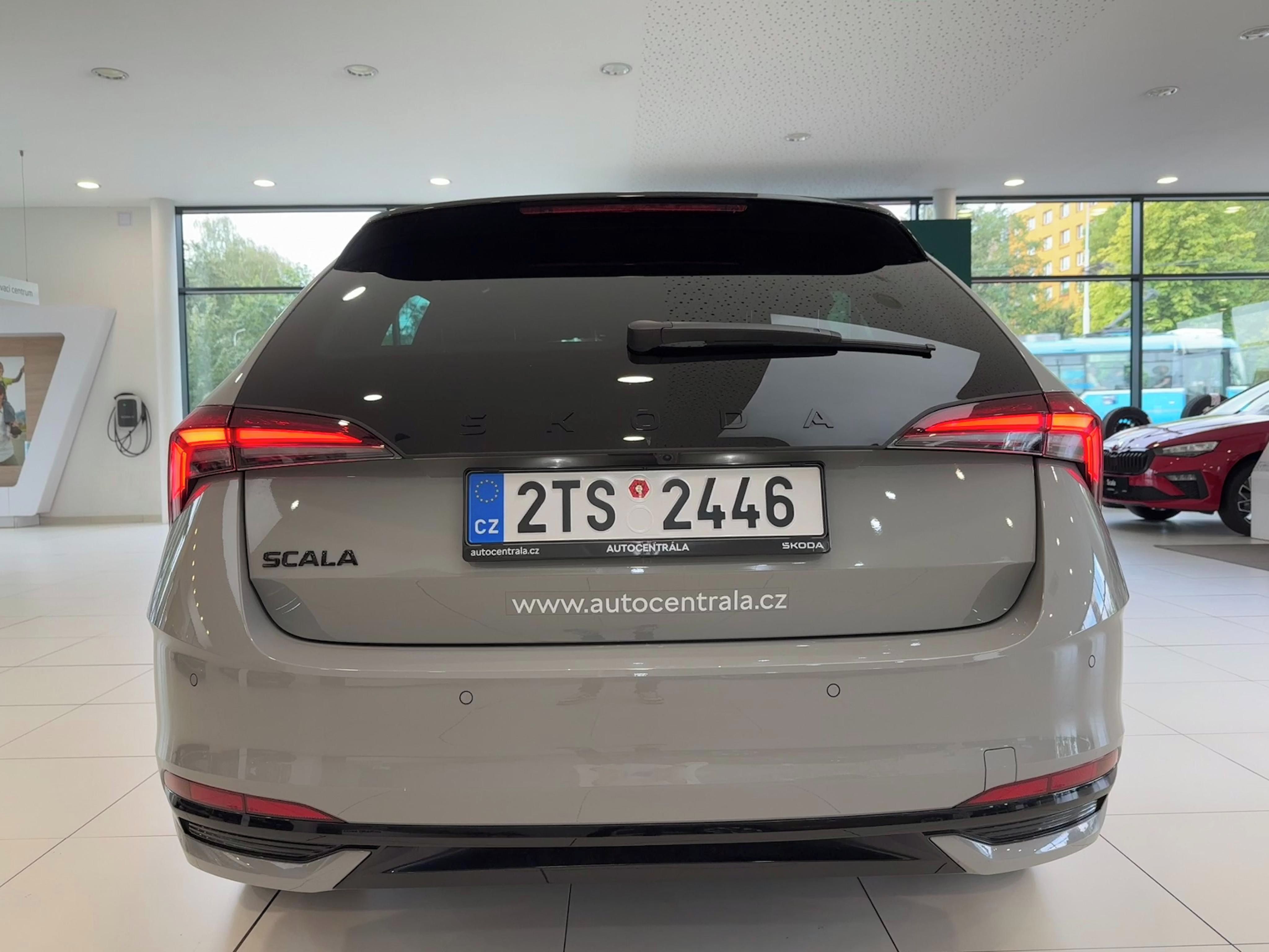 Škoda Scala, M6F 1,0 TSI / 85 kW MonteCarlo - fotka 4