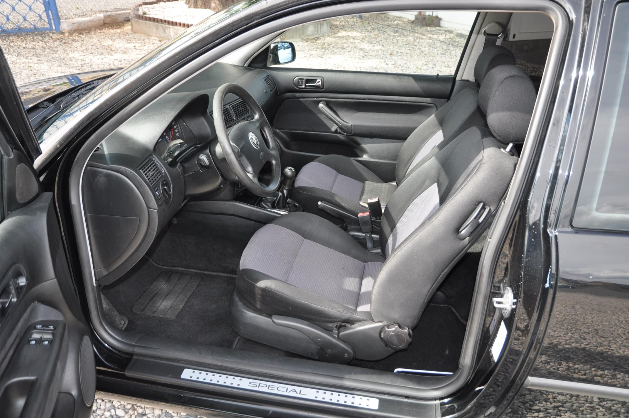 Volkswagen Golf, IV 1.9TDi 74kW 3dv. - fotka 5