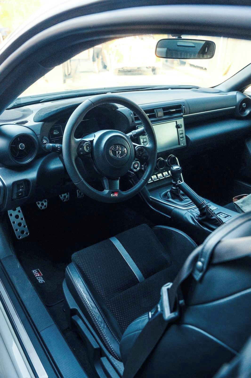 Toyota GR86, 2,4 Boxer Executive - fotka 5