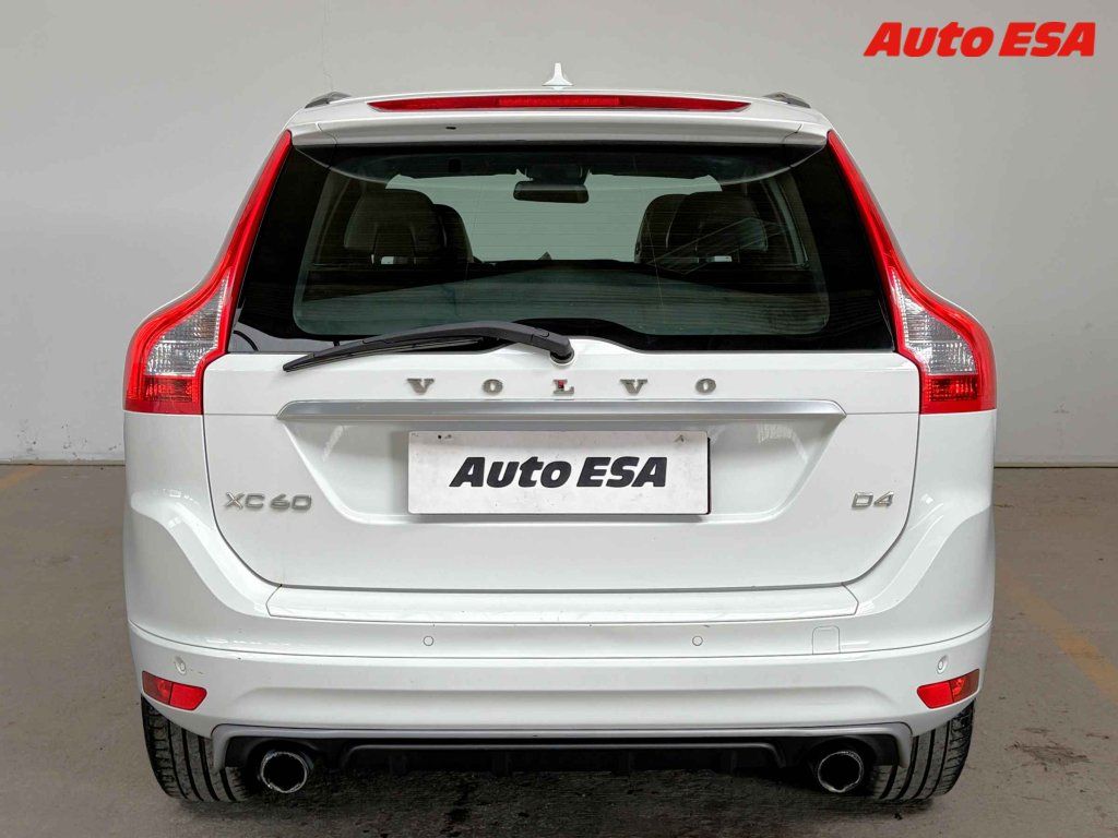 Volvo XC60, 2.4 D - fotka 5