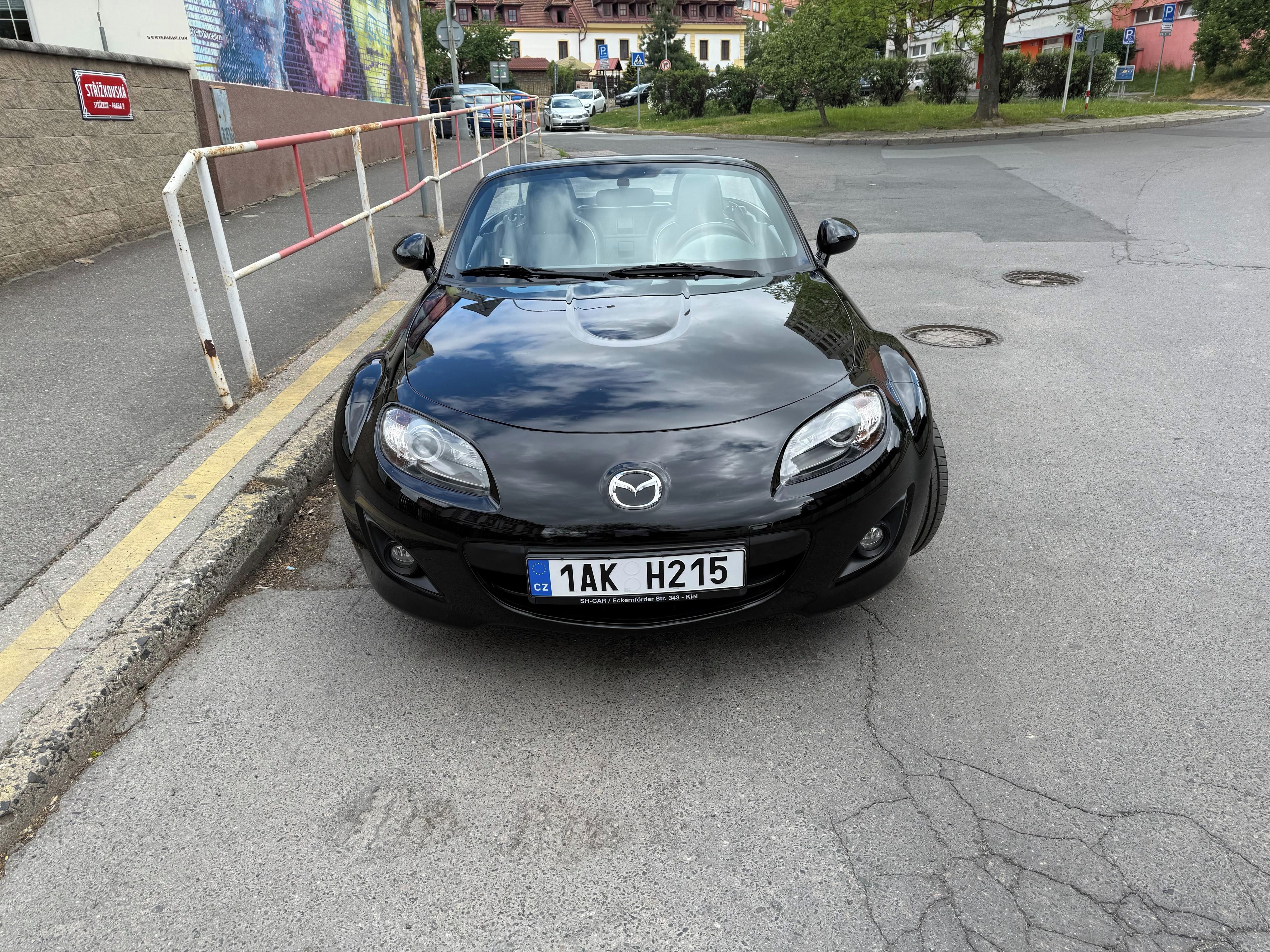 Mazda MX-5, Mazda MX-5 NCFL 1.8i 93 kW - fotka 5