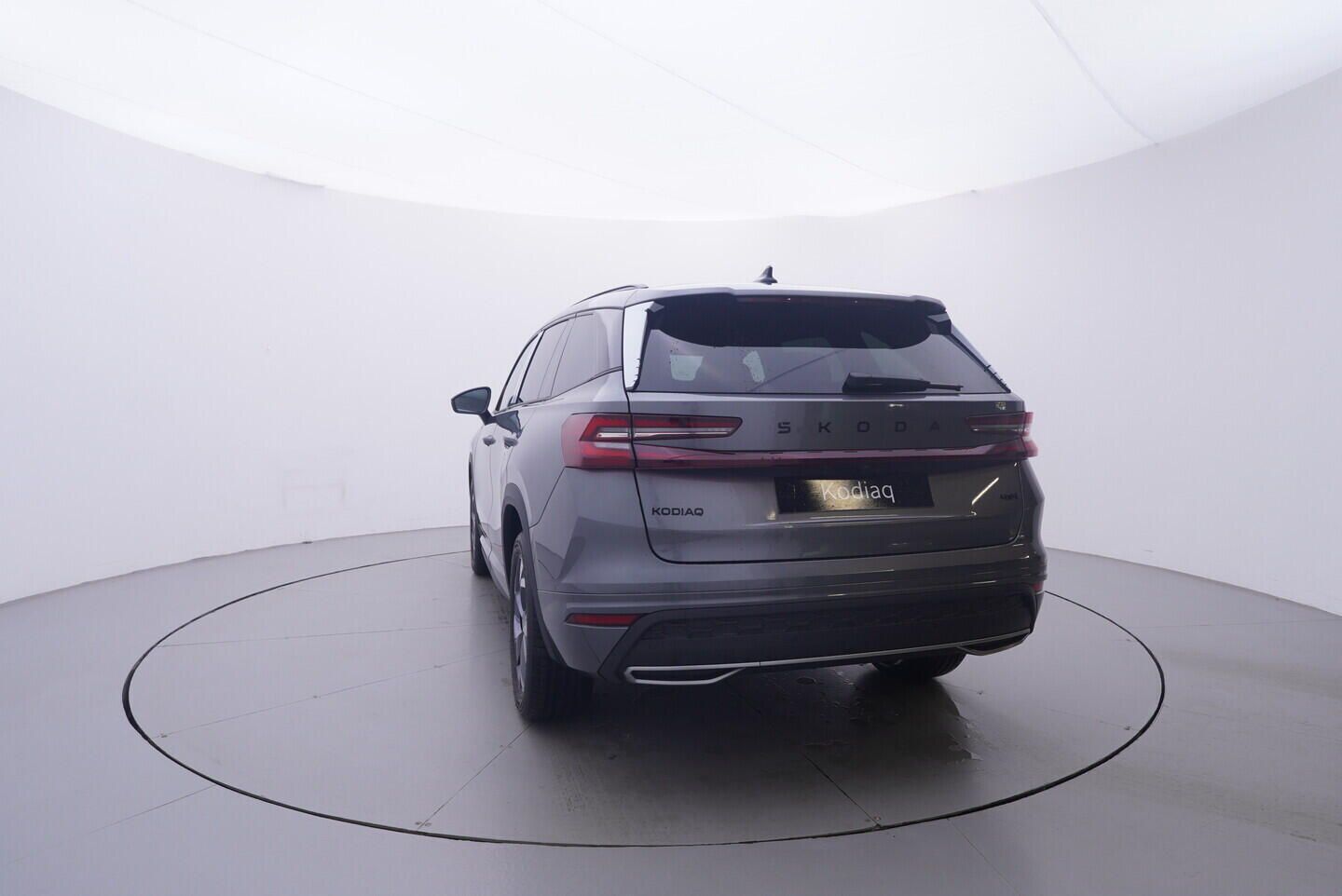 Škoda Kodiaq, Sportline 2.0 TDI 4x4 142 kW - fotka 4
