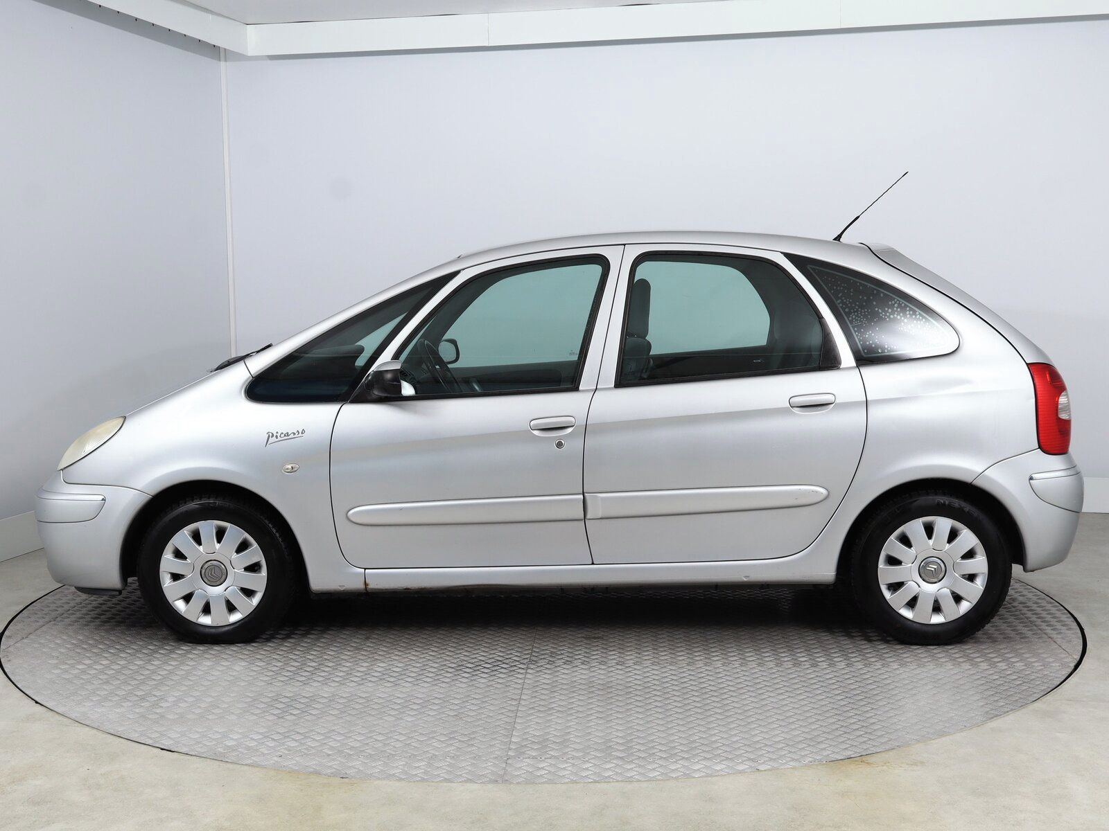 Citroën Xsara Picasso, 1.6 16V, po STK, Klima - fotka 3