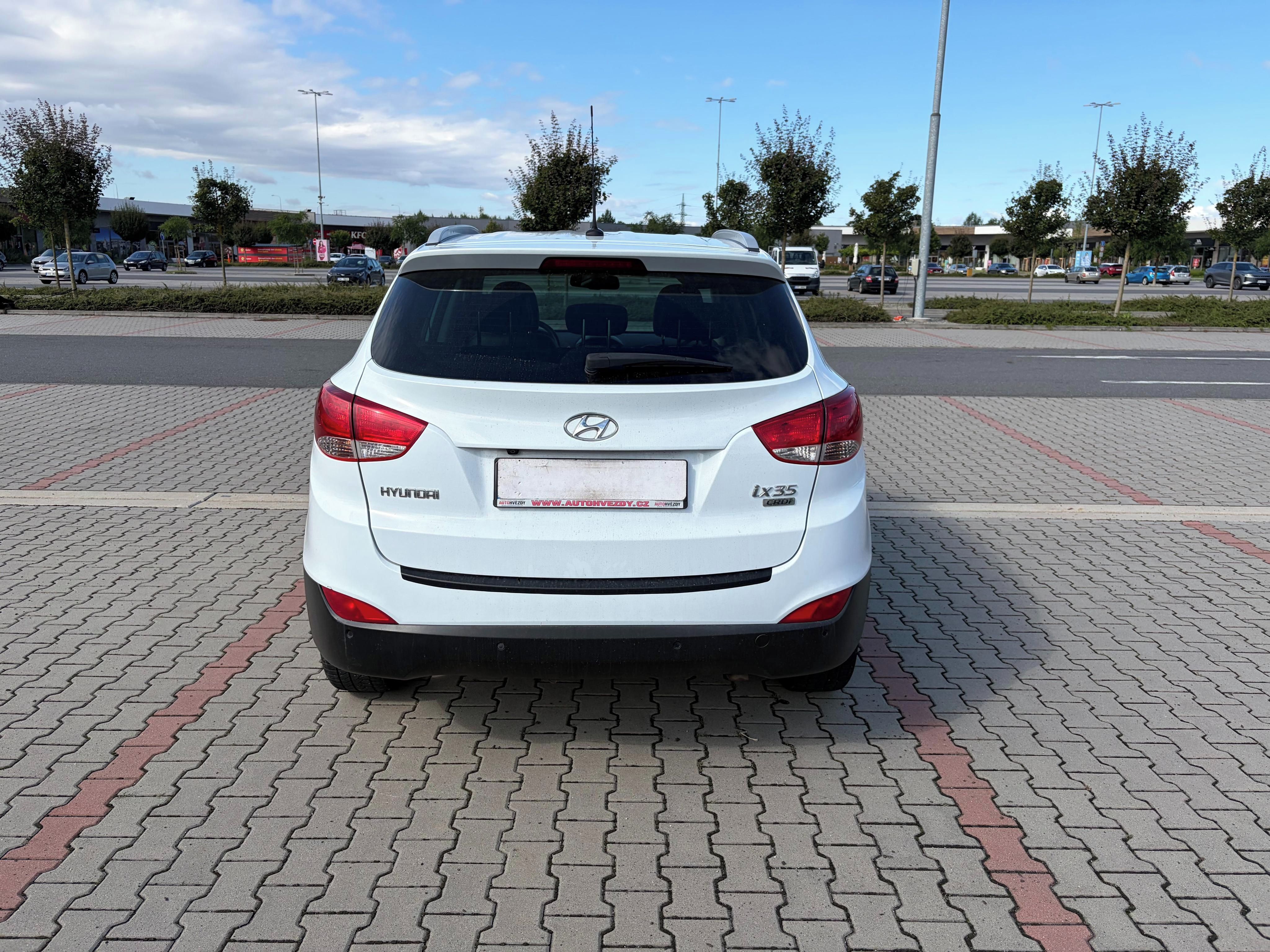 Hyundai ix35, 2.0 CRDi 100kw serviska NAVI - fotka 4