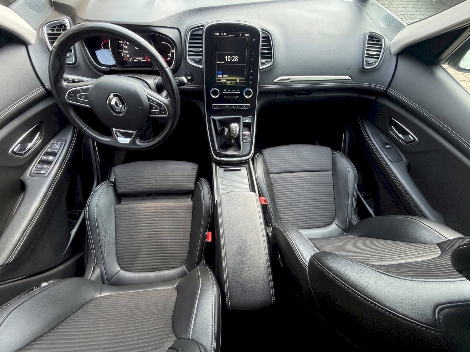Renault Grand Scénic, 1.6DCi 96kW/131PS - fotka 5