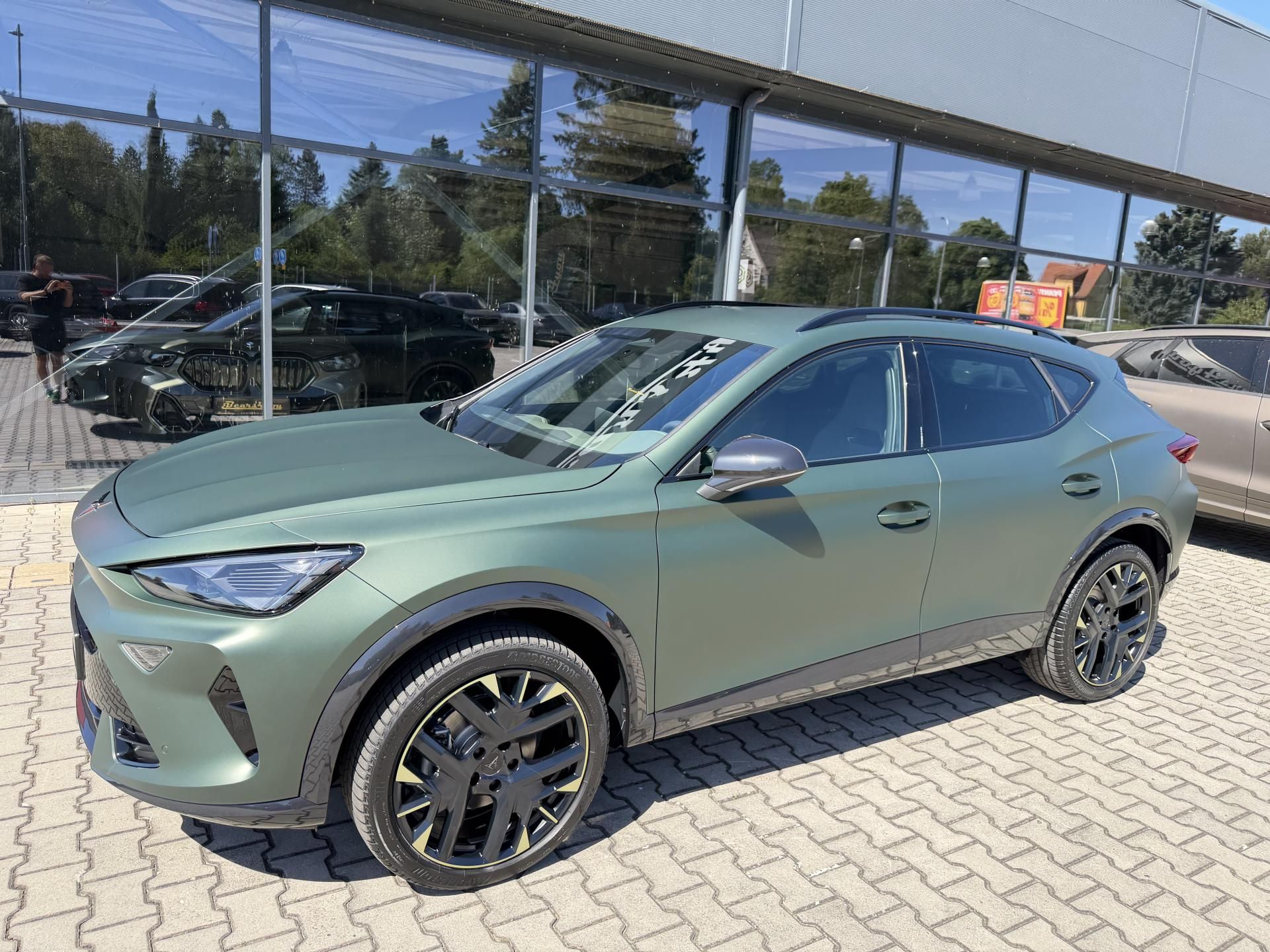 Cupra Formentor, 2.0TDI TRIBE 150k DSG ZÁRUKA 5 - fotka 3