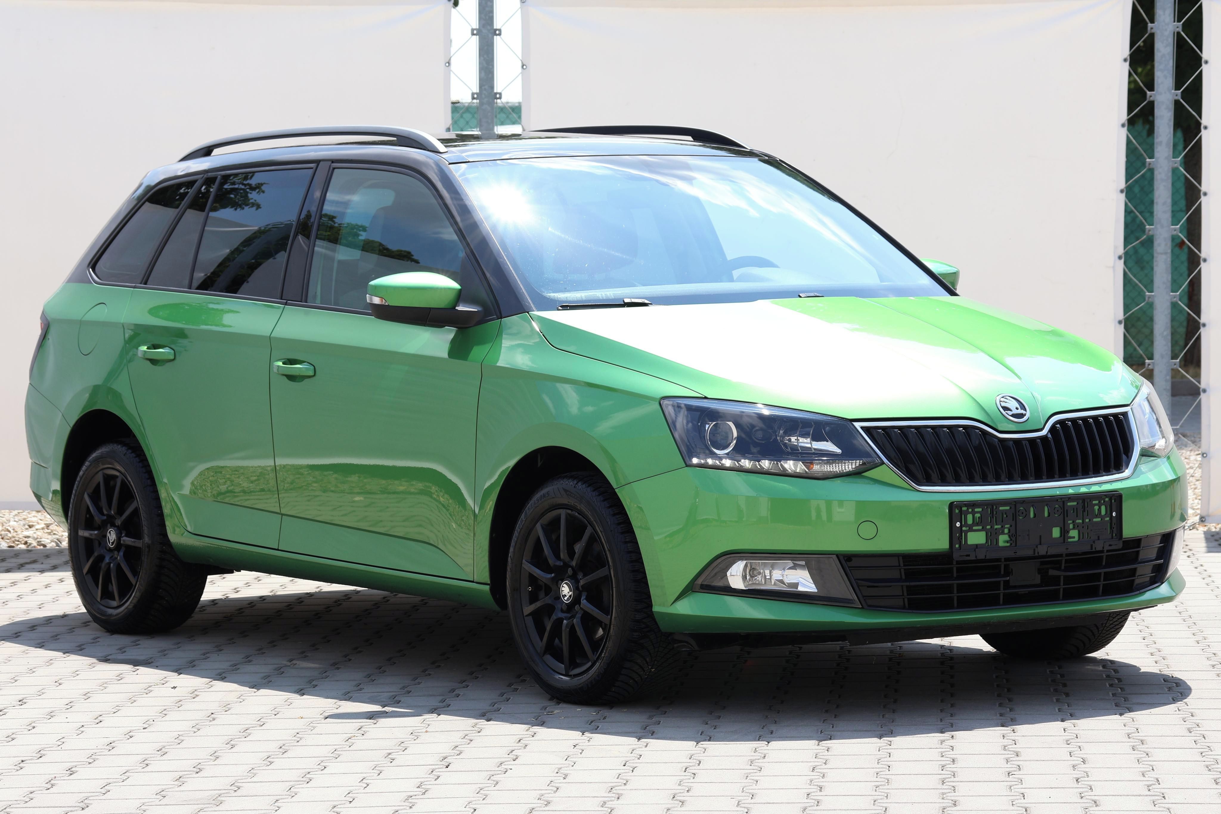 Škoda Fabia, 1.4TDI*DSG*KEYLESS*PANOR*1MAJ - fotka 3
