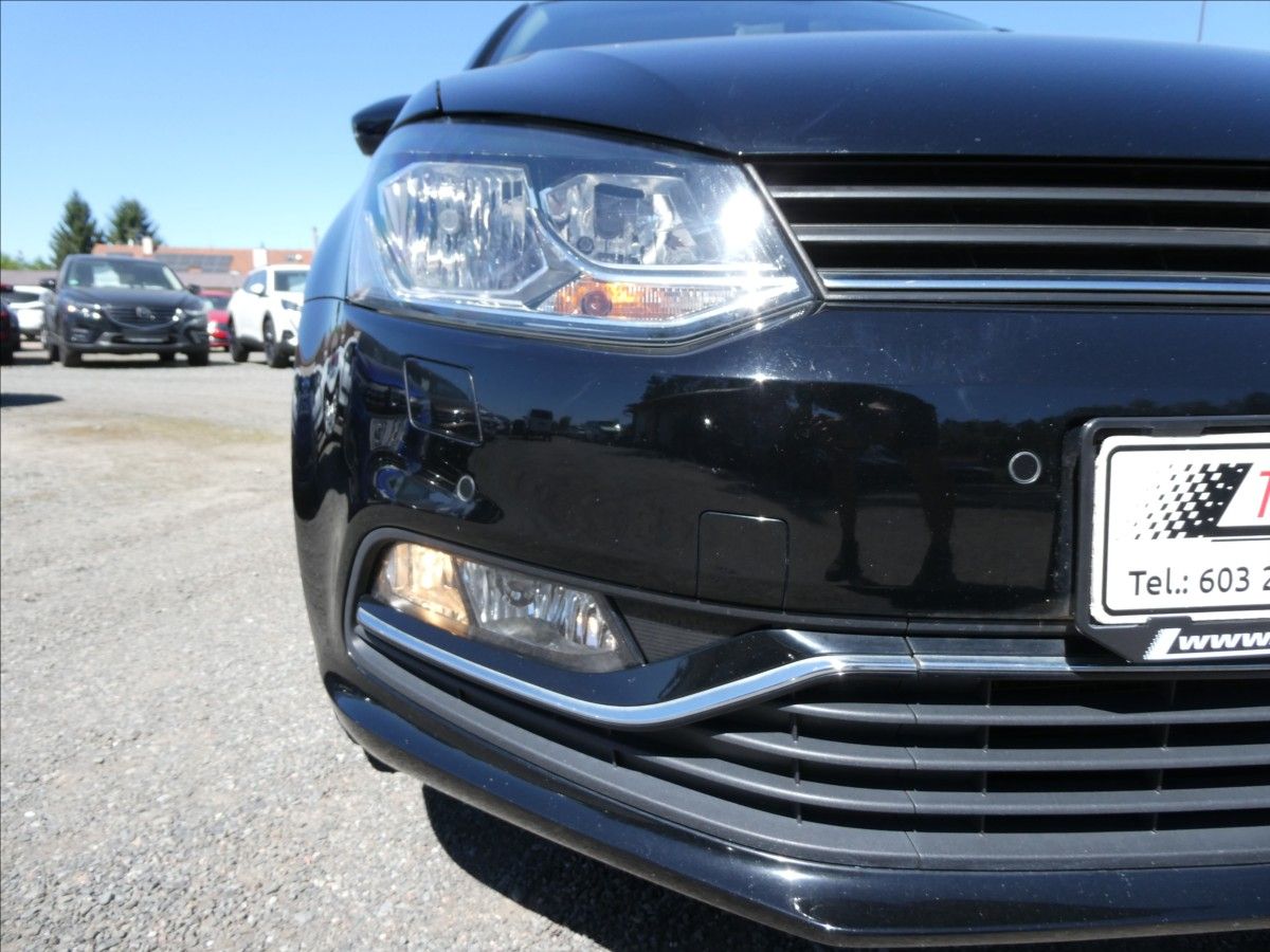 Volkswagen Polo, 1,2 TSi 66kW HIGHLINE,serviska - fotka 5