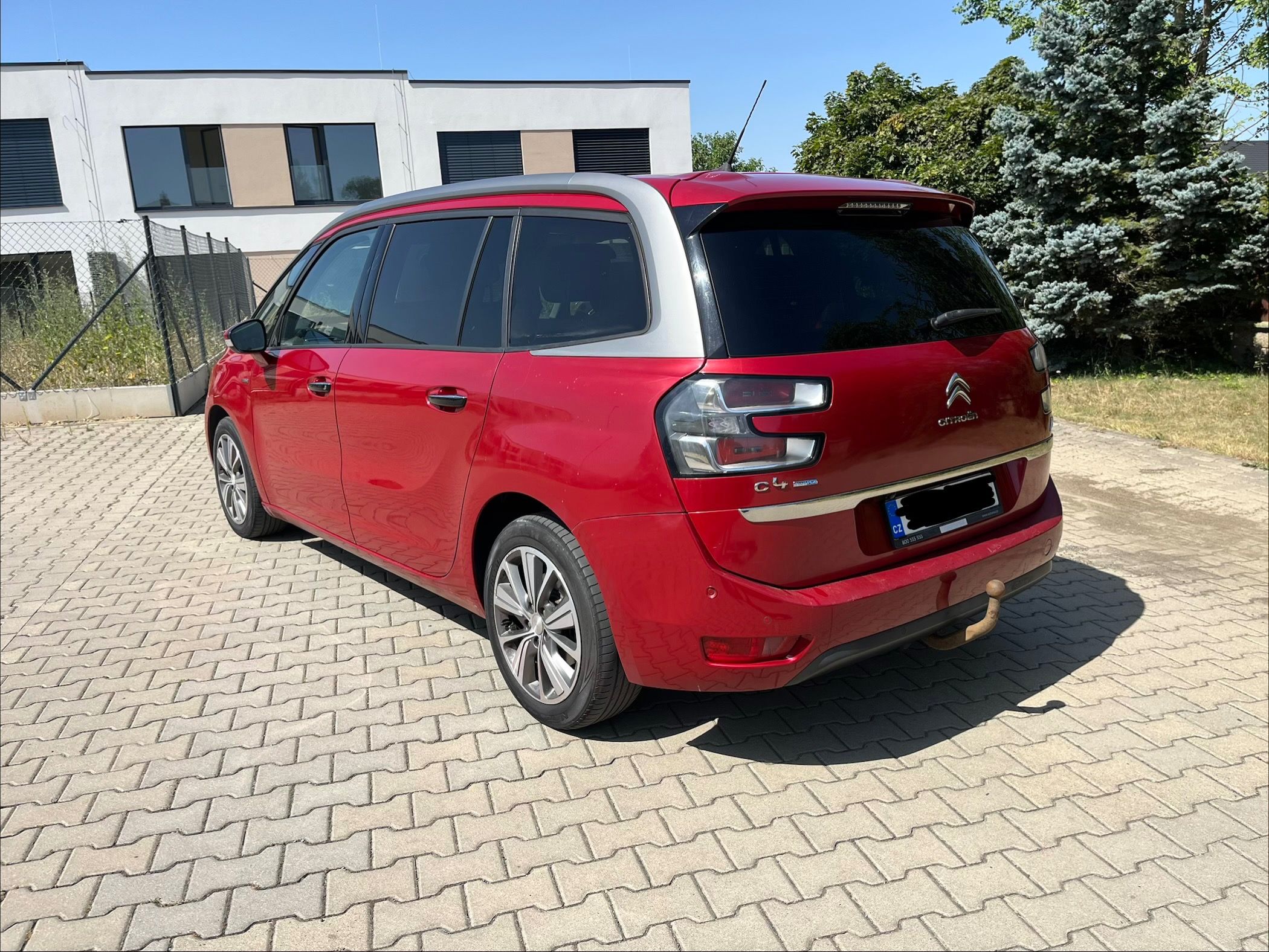 Citroën Grand C4 Picasso, 2.0HDI 110kw EXCLUSIVE - fotka 5