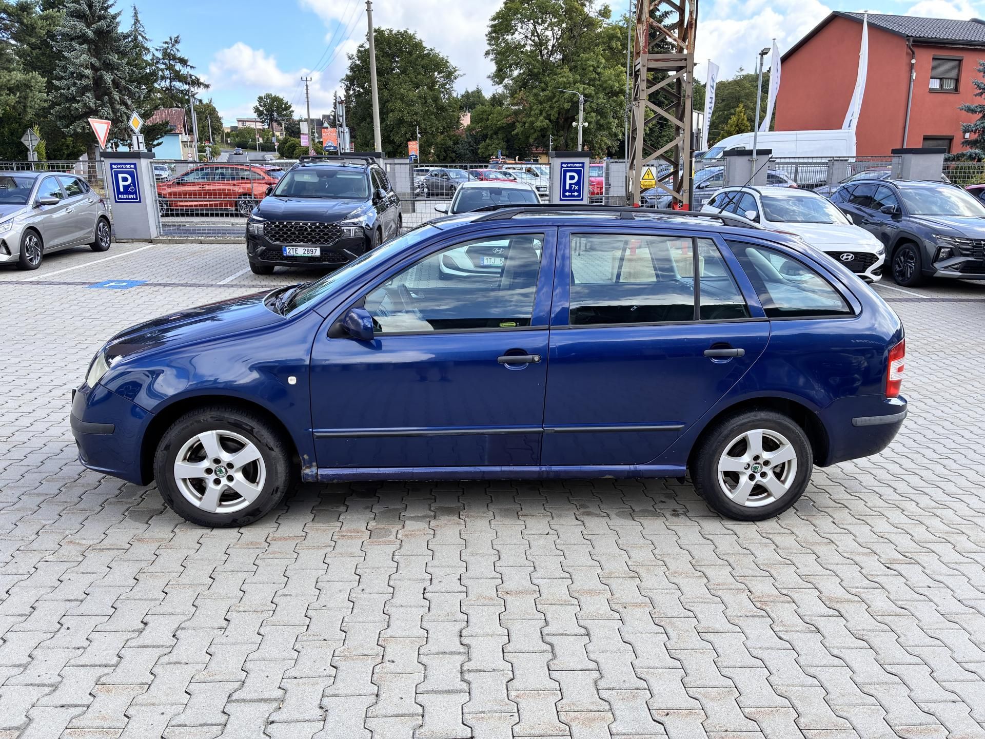 Škoda Fabia, Kombi 1.9TDi 74kW ELEGANCE - fotka 4