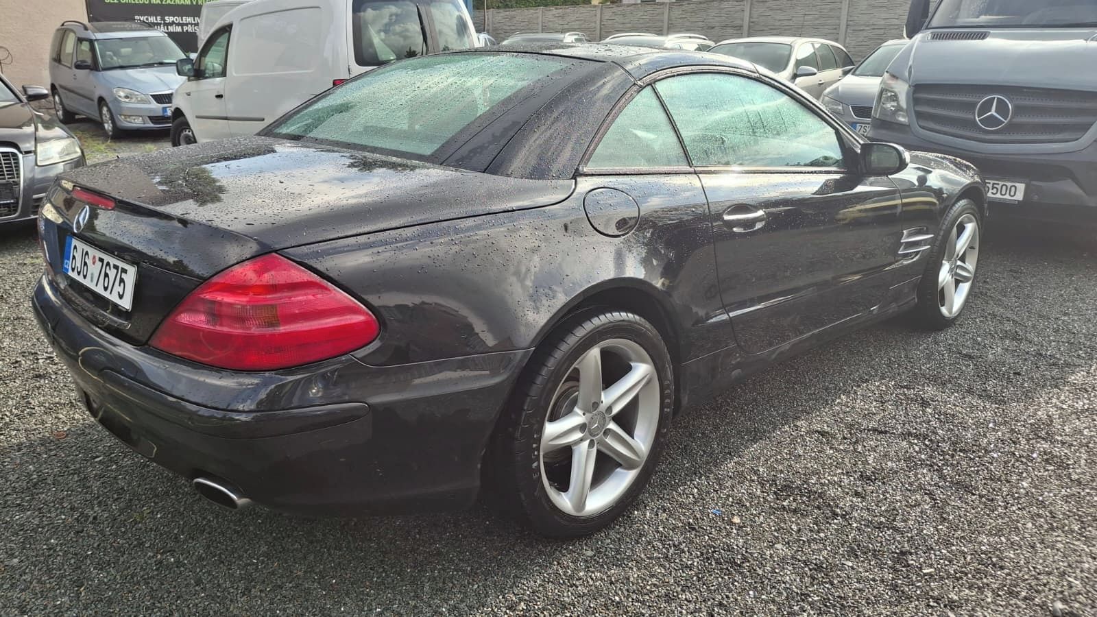 Mercedes-Benz SL, na splátky všem - fotka 2