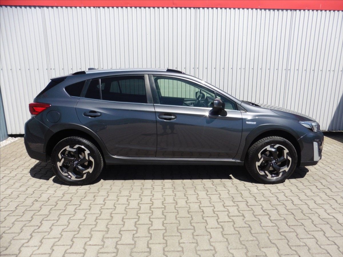 Subaru XV, 2,0 Exclusive AWD A/T, EyeSigh - fotka 6