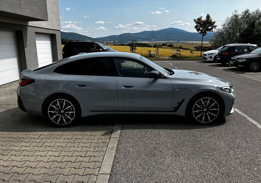 BMW i4, 40/Msport - fotka 5