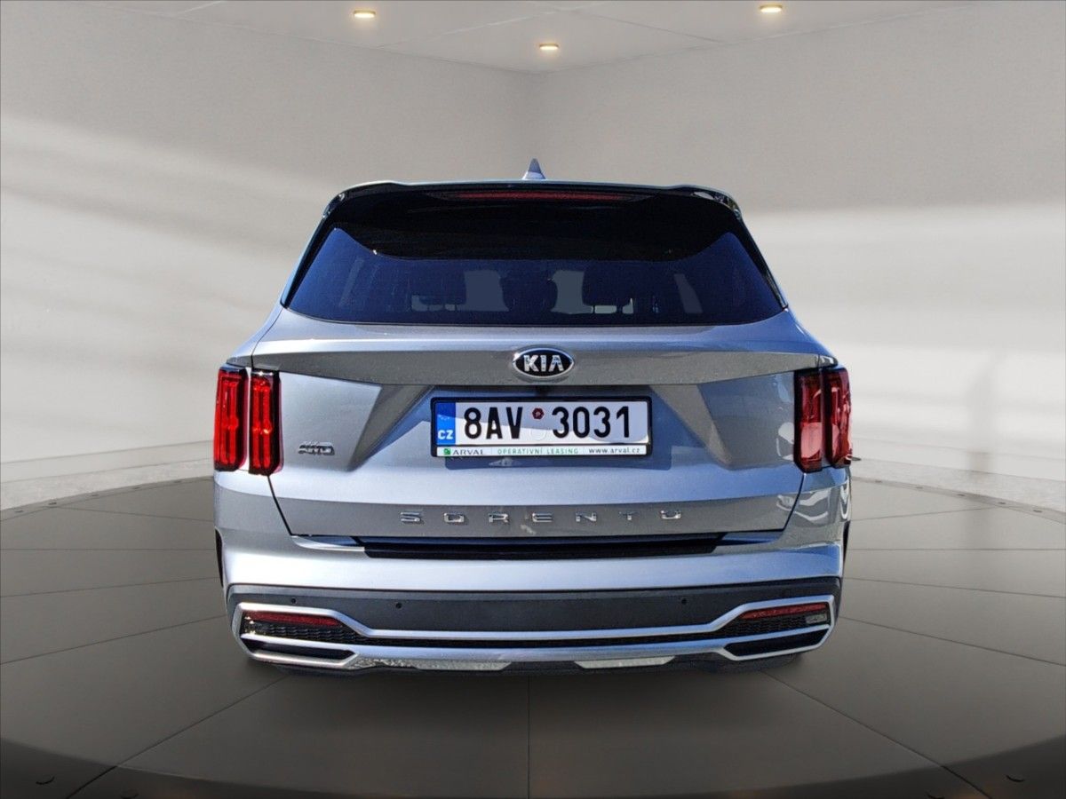 Kia Sorento, 2,2 CRDi 148 Premium 4x4 AT - fotka 4