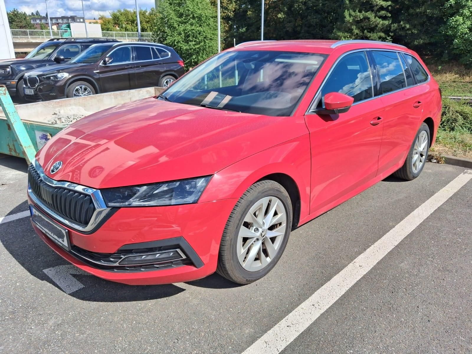Škoda Octavia, 2.0TDI 110kW DSG Style, ČR - fotka 3