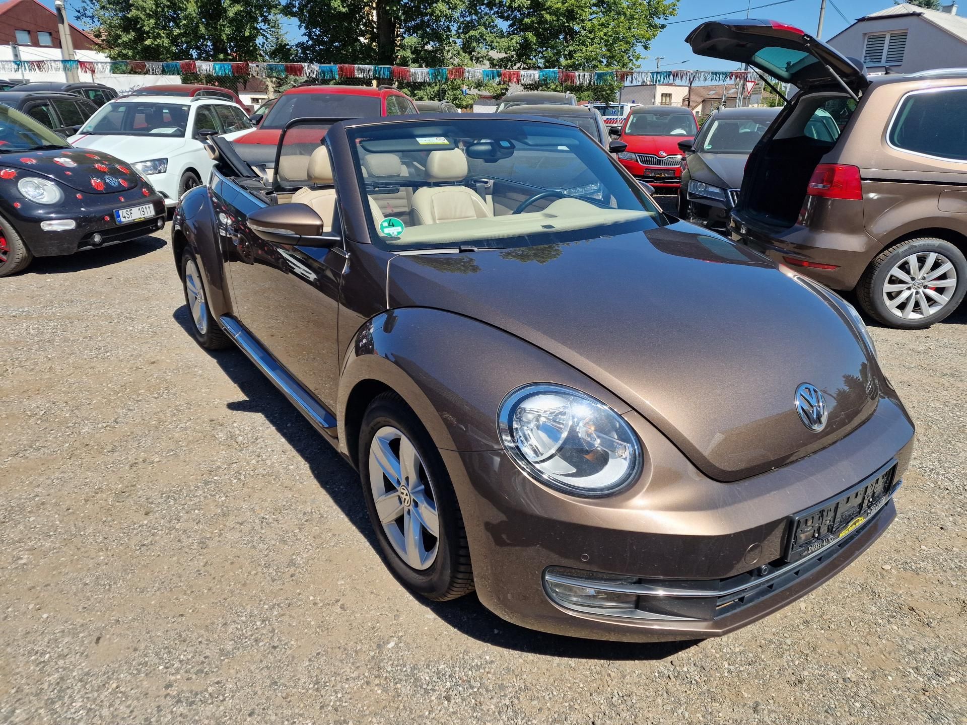 Volkswagen Beetle, CABRIO 2,0TDI DESIGN - fotka 3